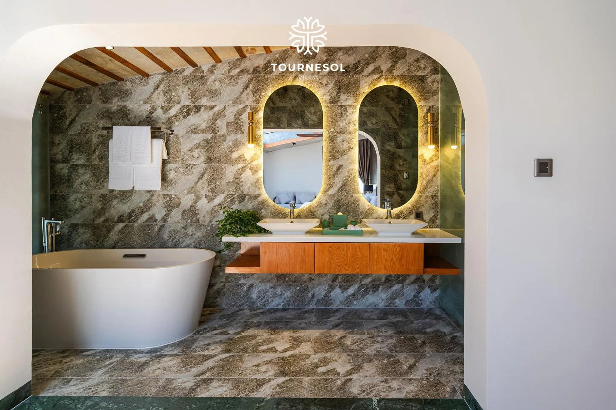 Bathroom in Tournesol Villa Dalat