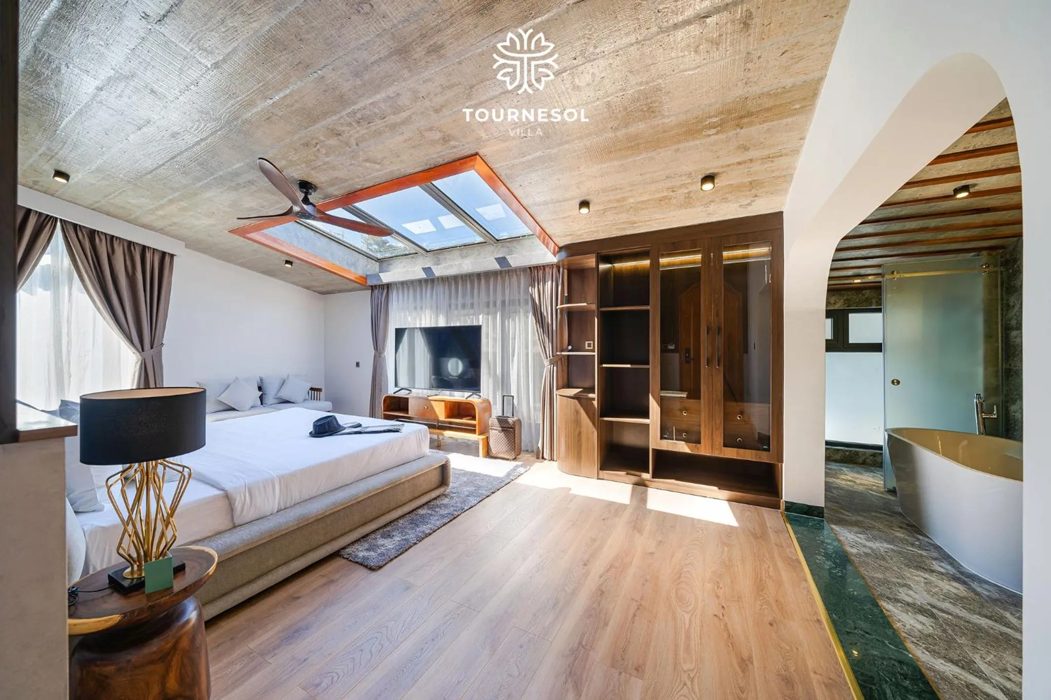 Bed in Tournesol Villa Dalat