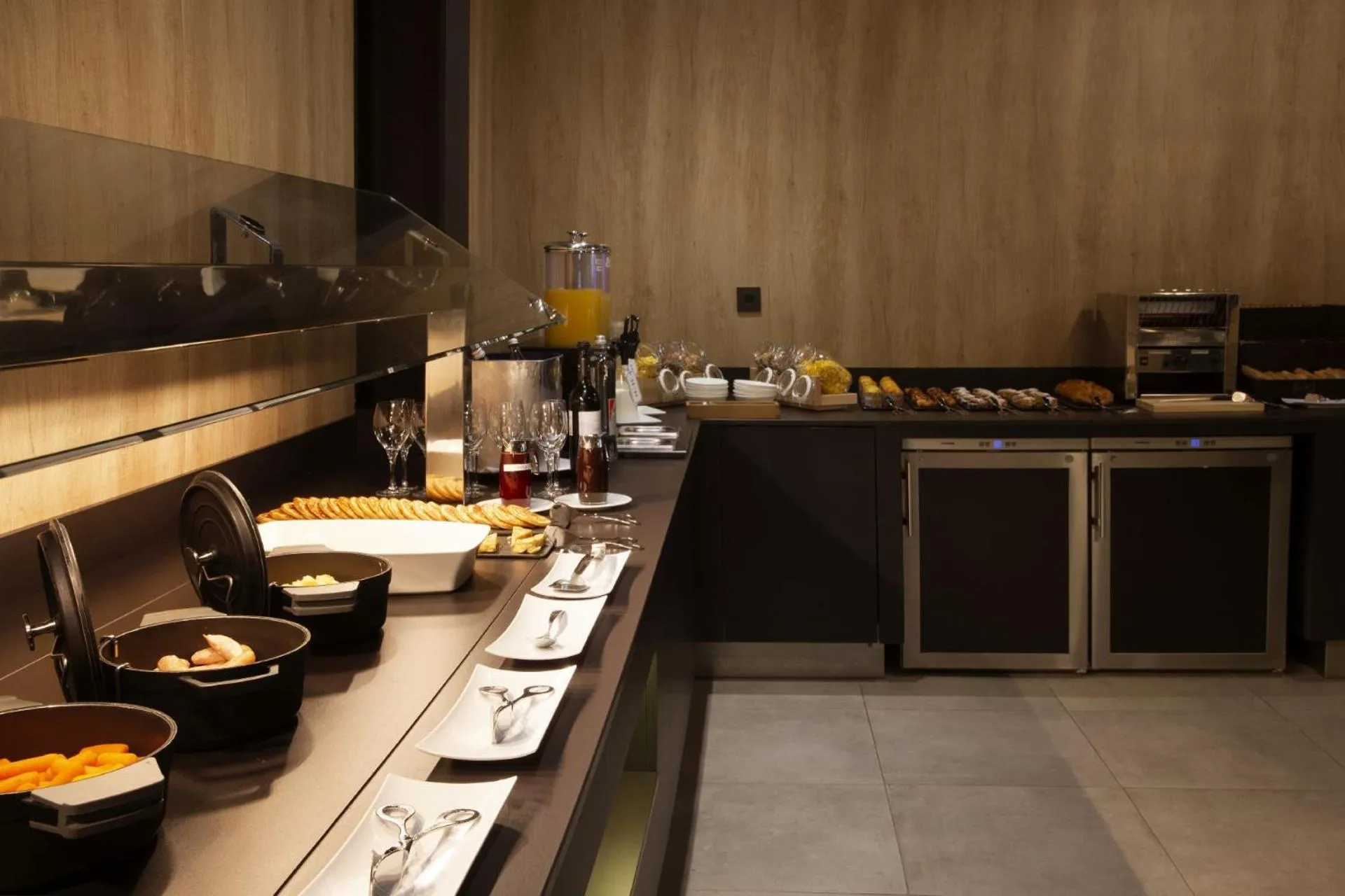 Breakfast in Hotel Delfín 4 Sup