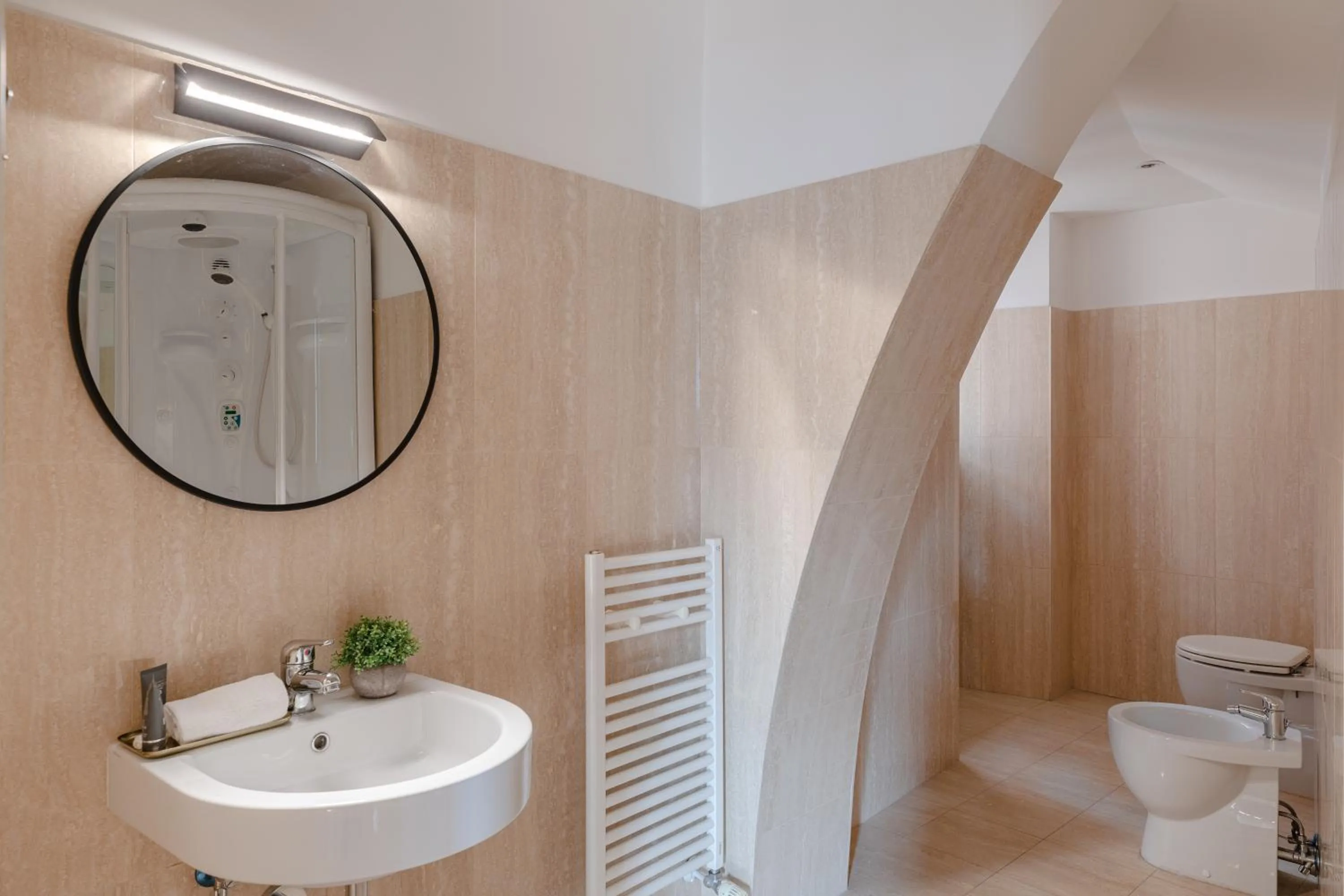 Toilet in Torre Capranica