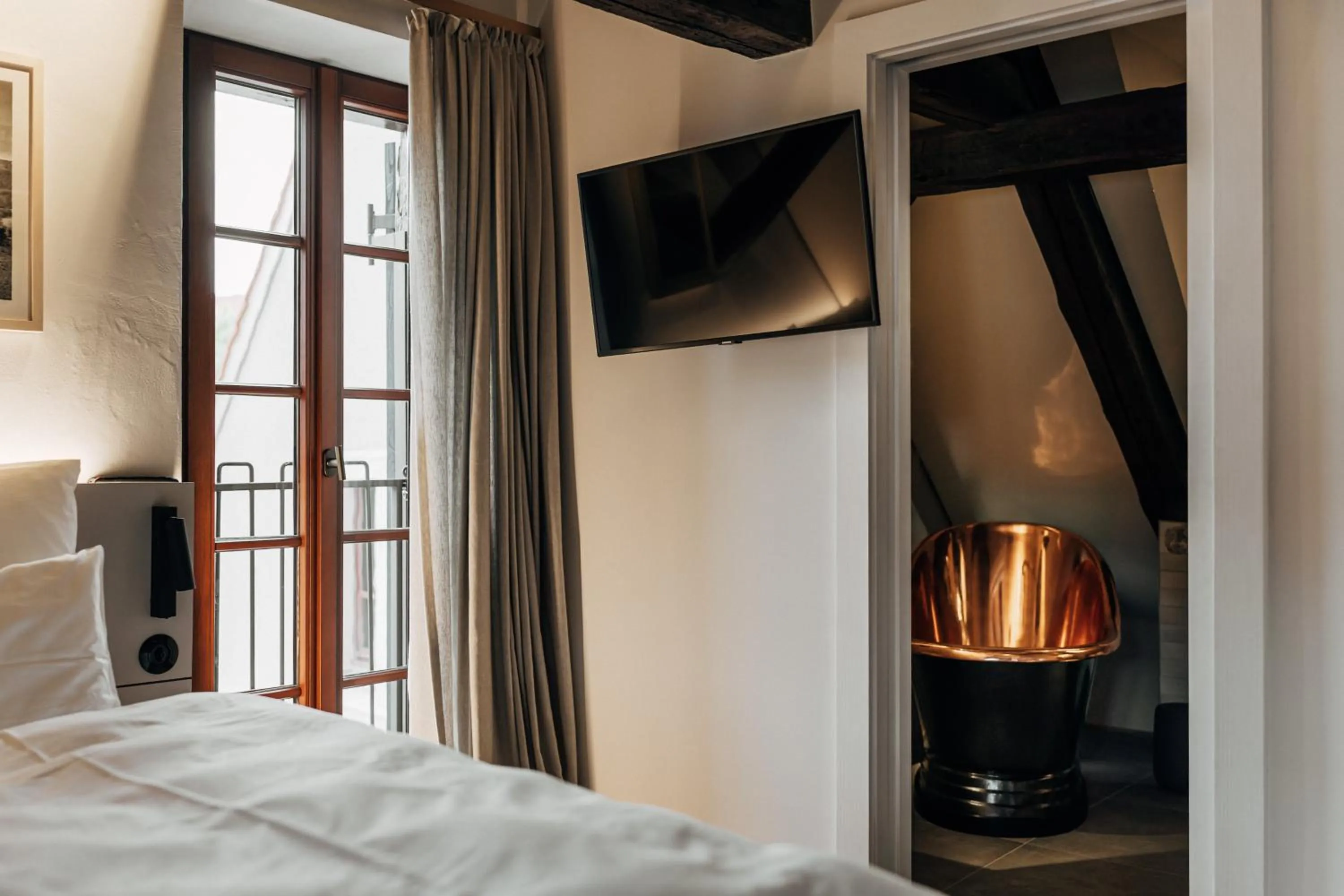 Photo of the whole room, Bed in Bootshaus Amberg