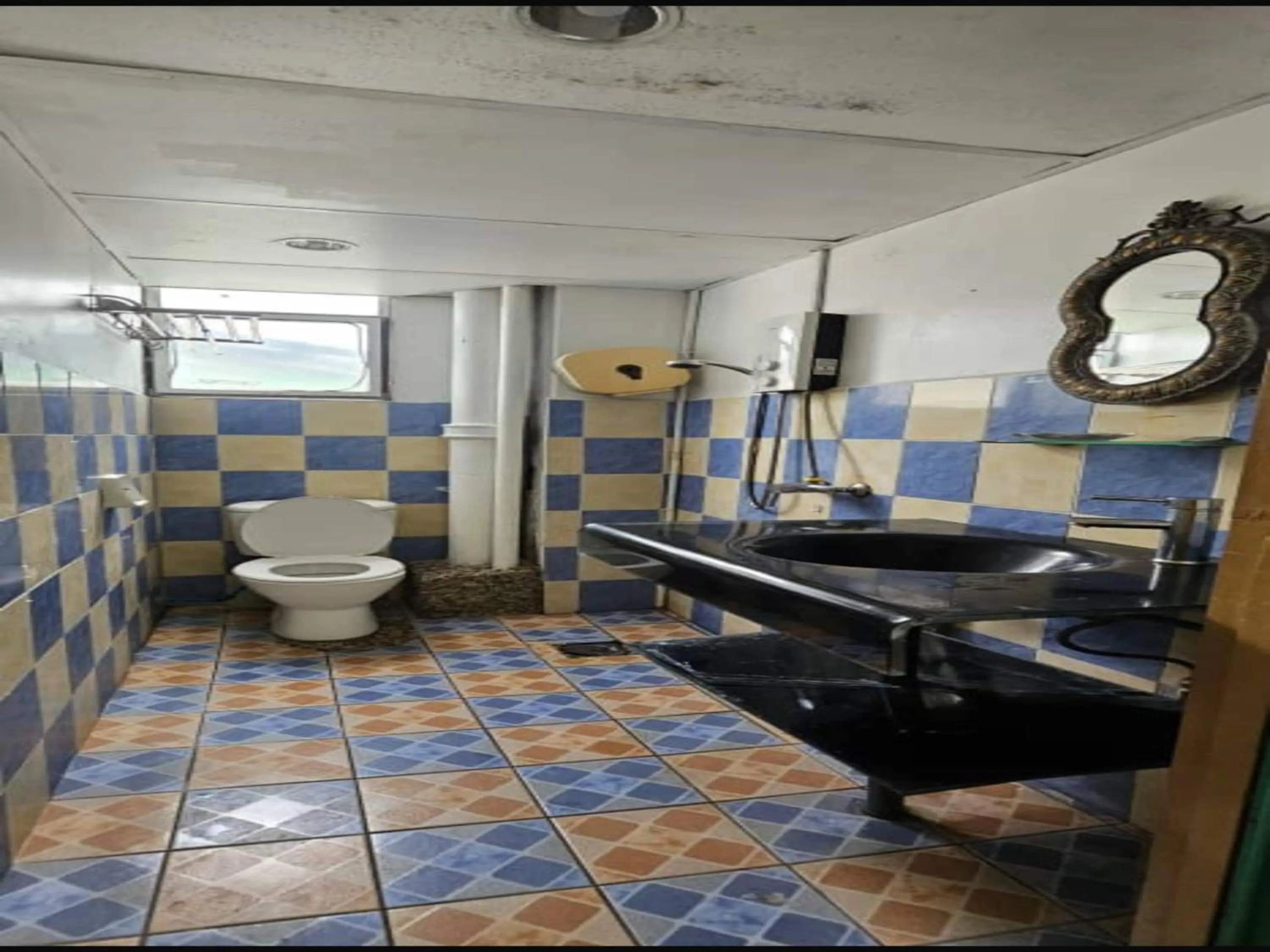 Bathroom in Hotel O Sianglory Inn