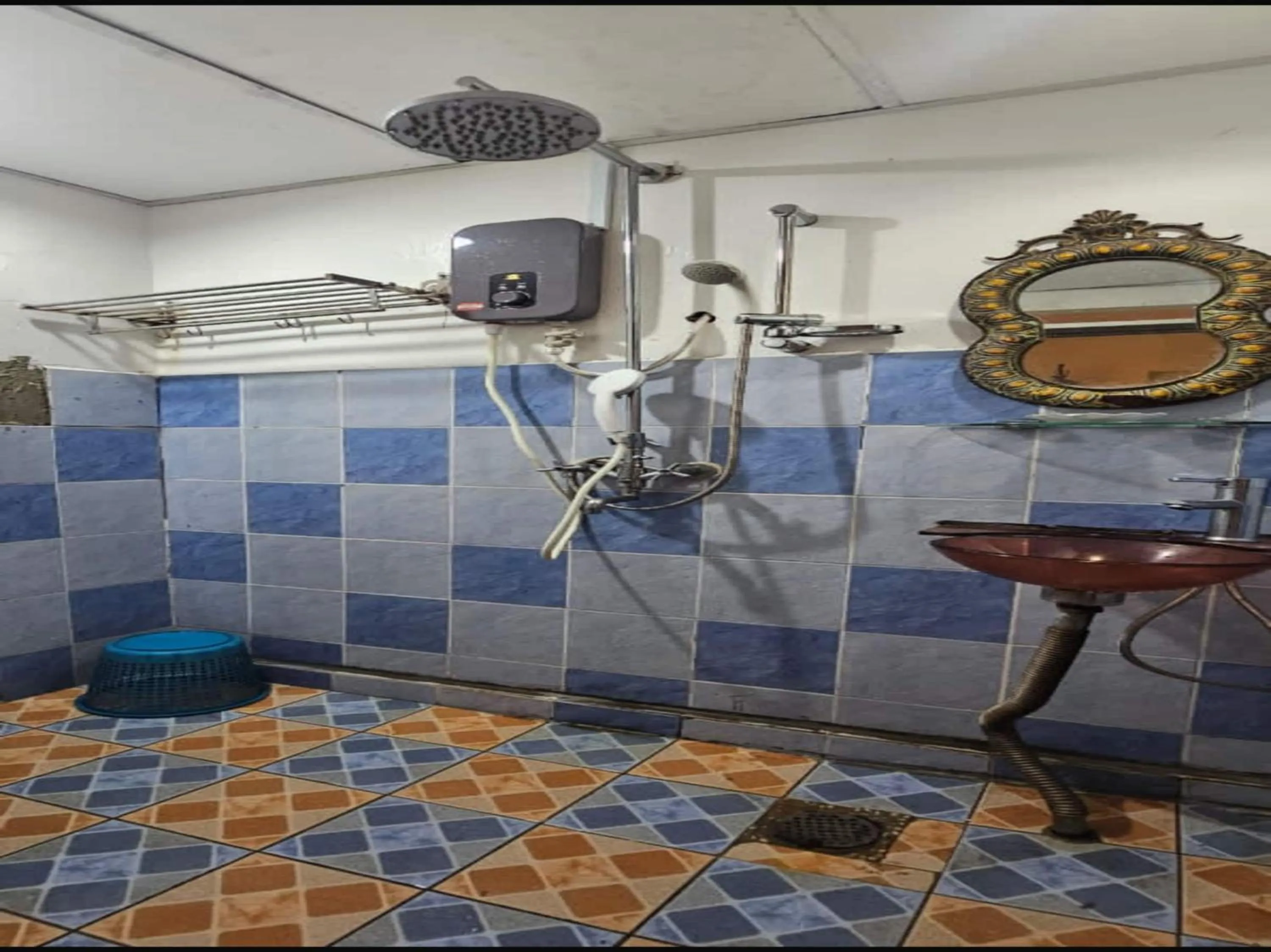 Bathroom in Hotel O Sianglory Inn