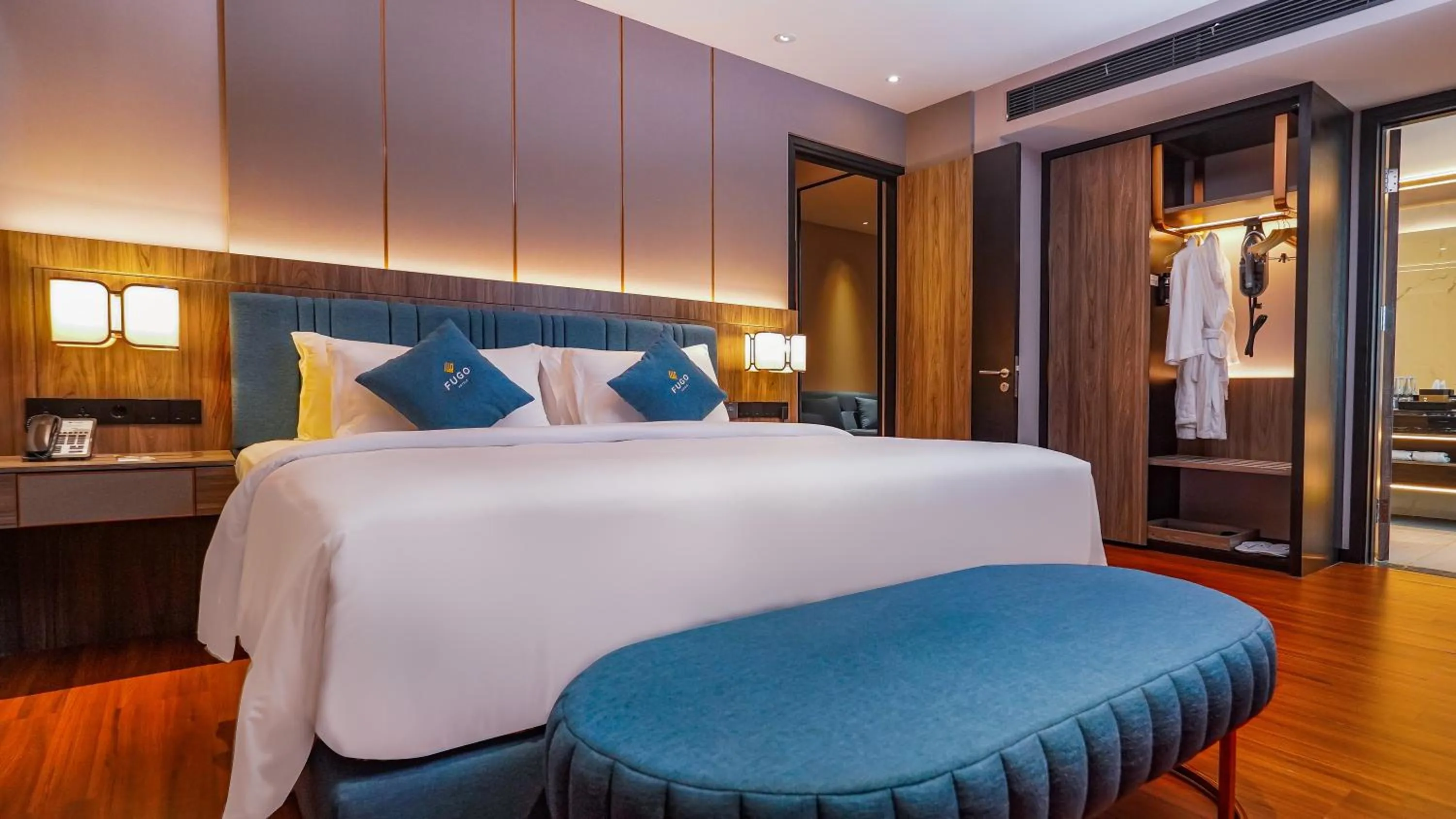 Bedroom, Bed in FUGO Hotel Samarinda
