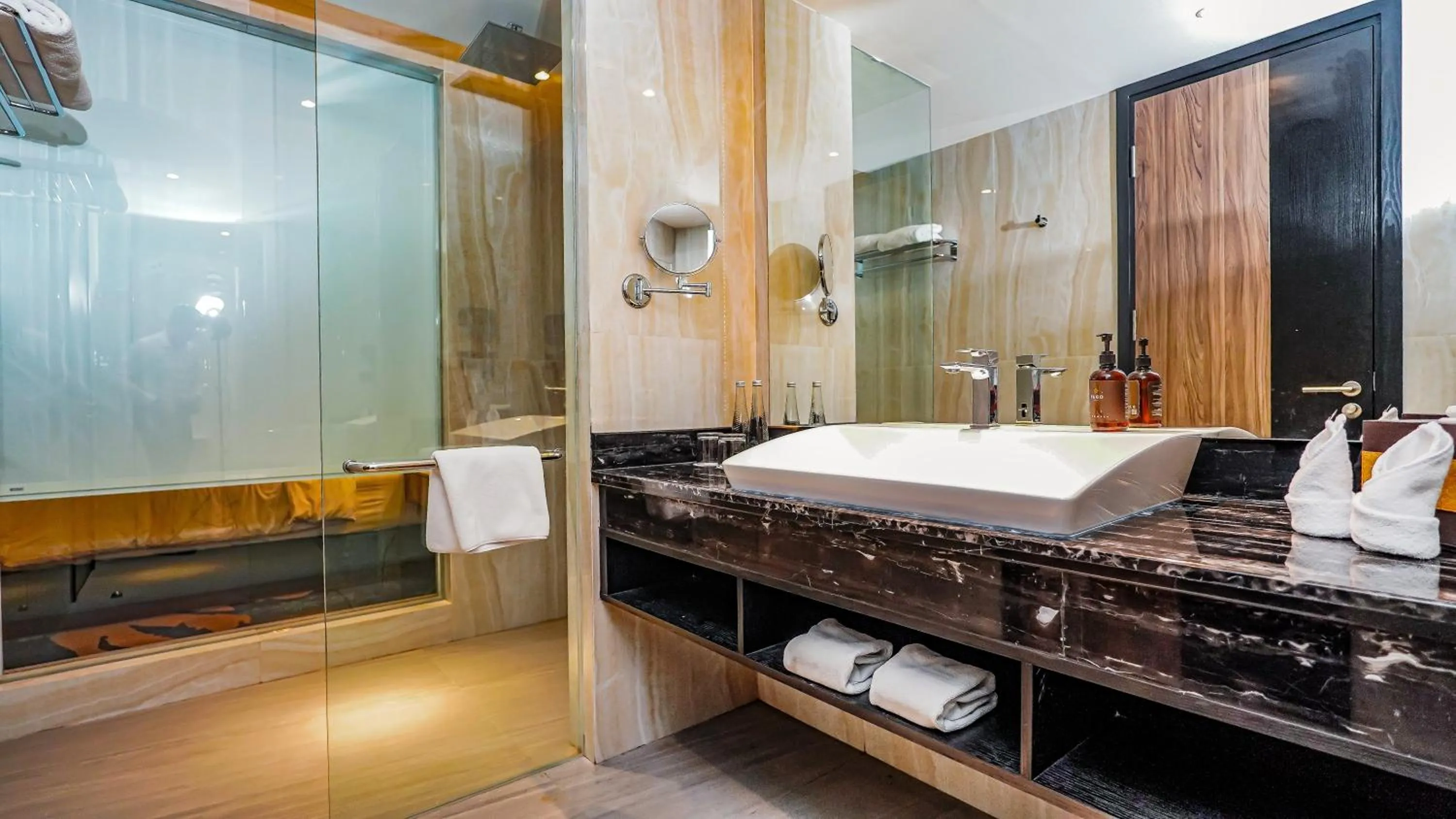 Bathroom in FUGO Hotel Samarinda