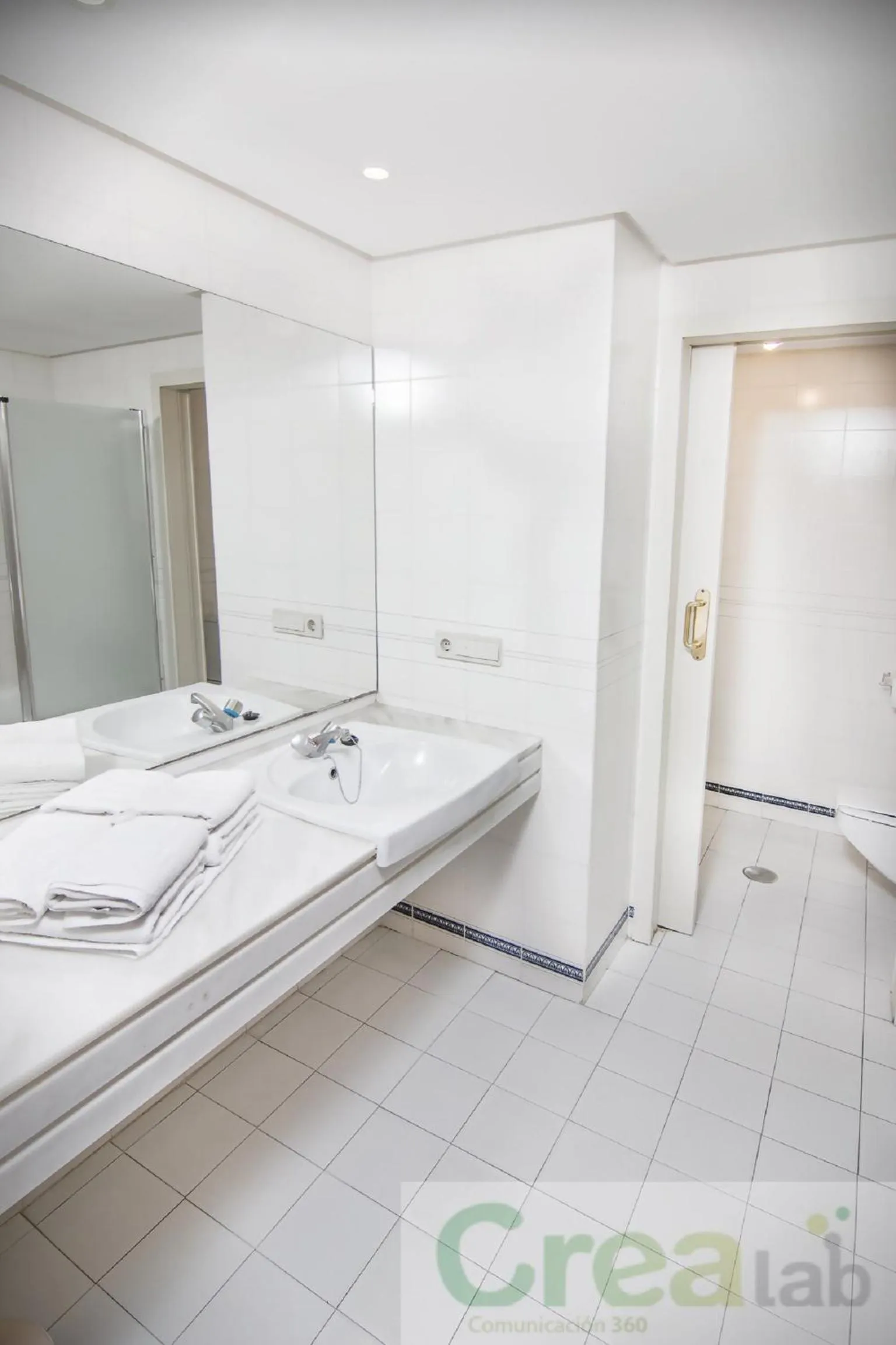 Bathroom in Park Plaza Suites Apartamentos