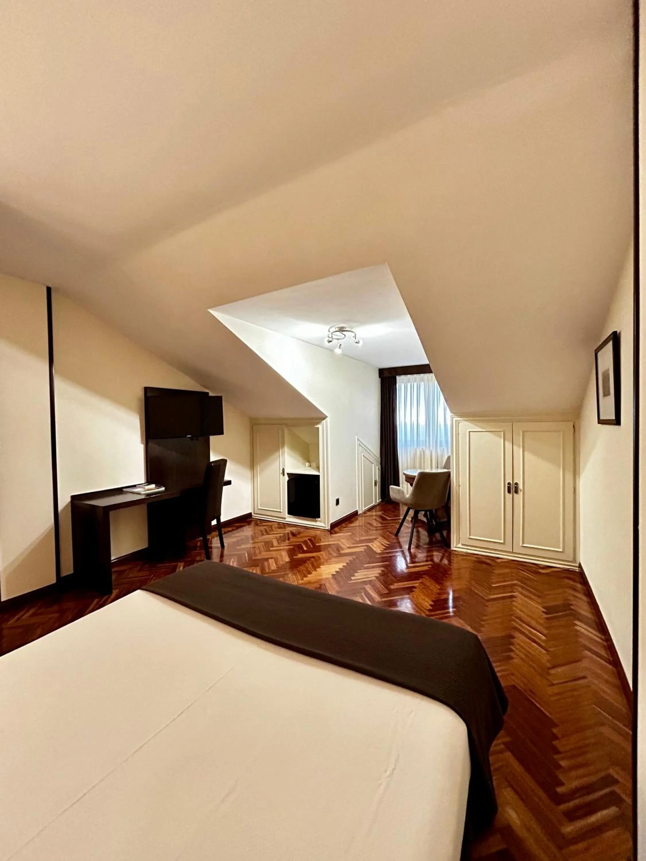 Photo of the whole room in Hotel La Arquera