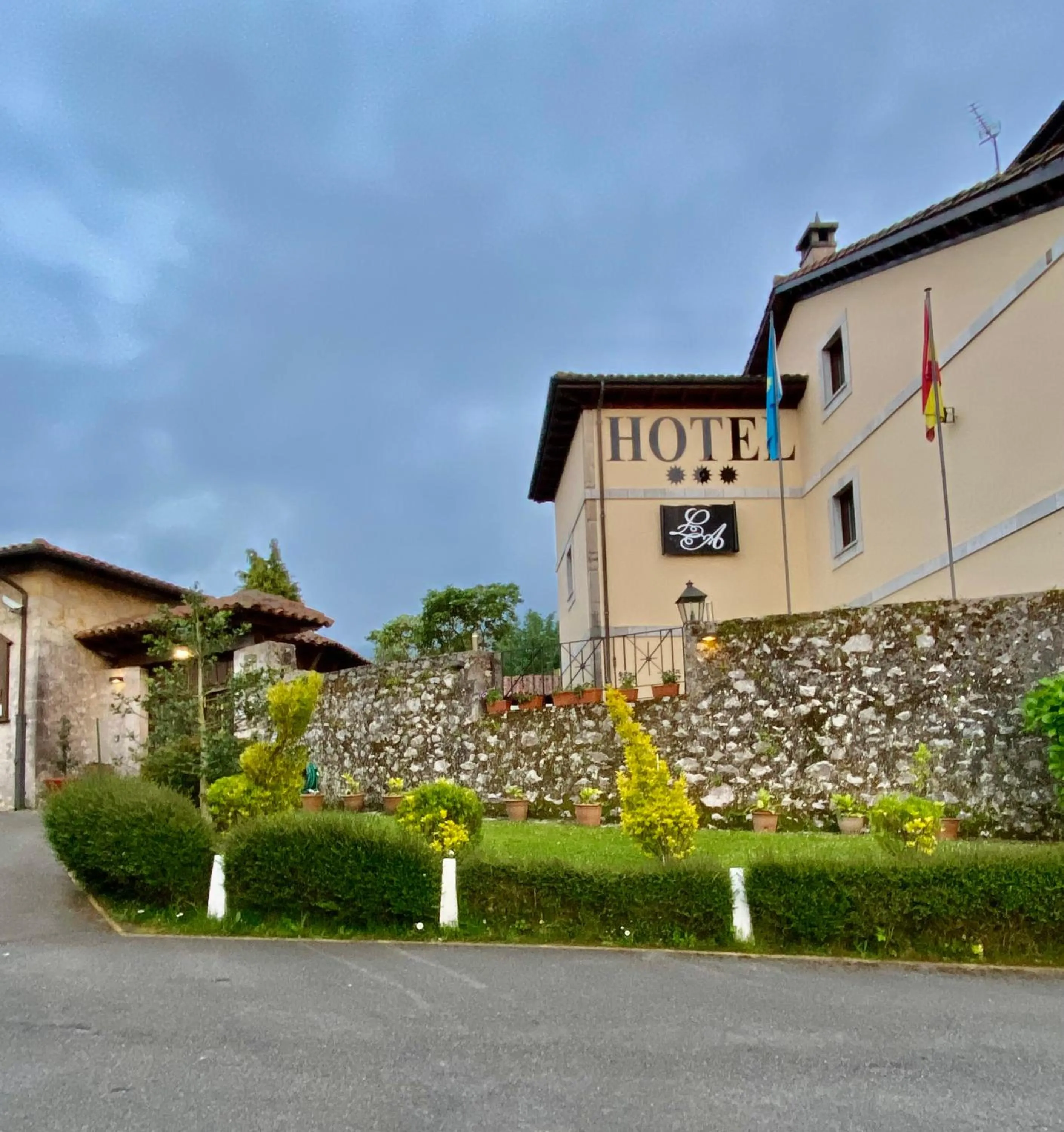 Property building in Hotel La Arquera