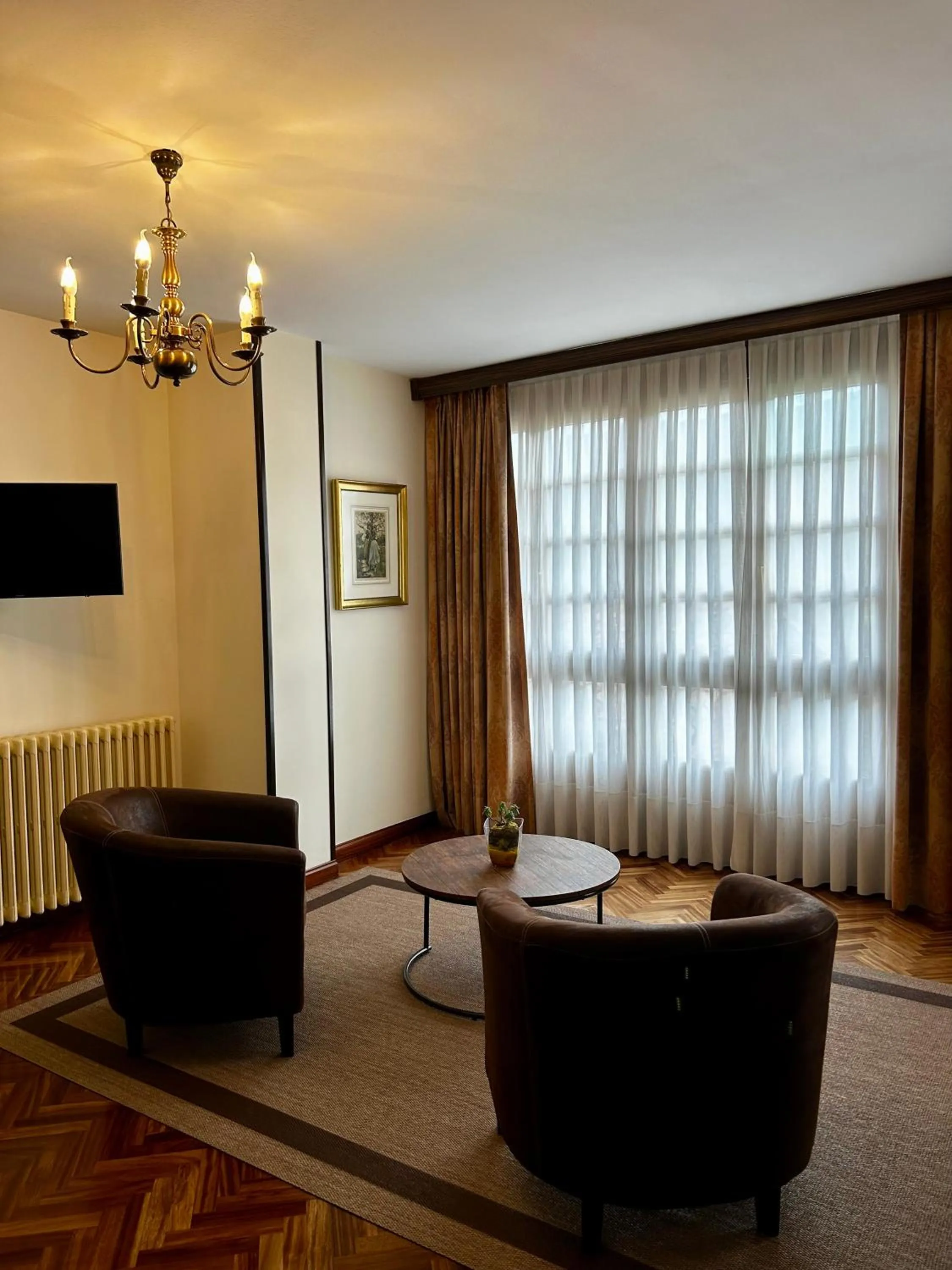 Seating area in Hotel La Arquera