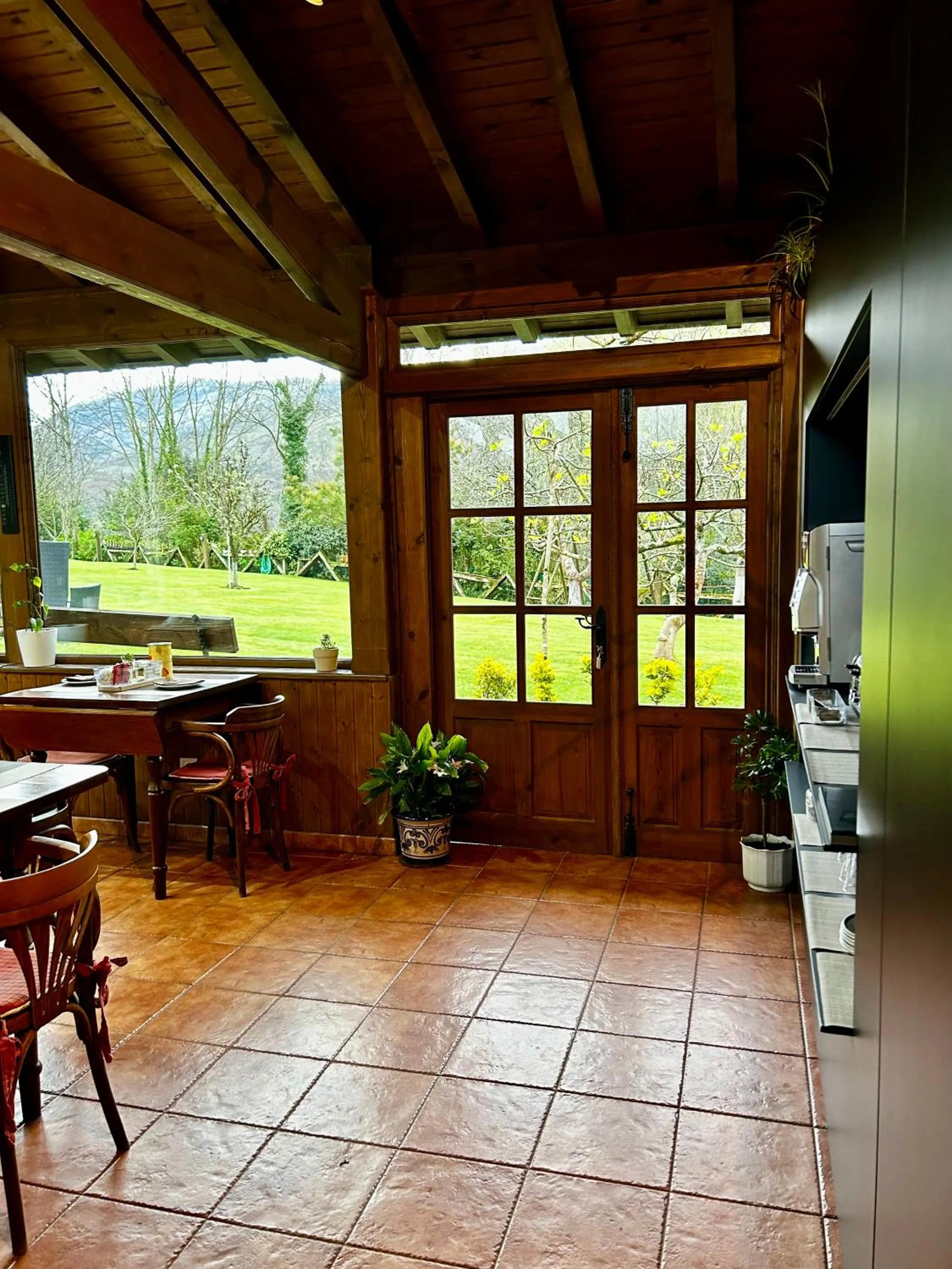 Breakfast in Hotel La Arquera