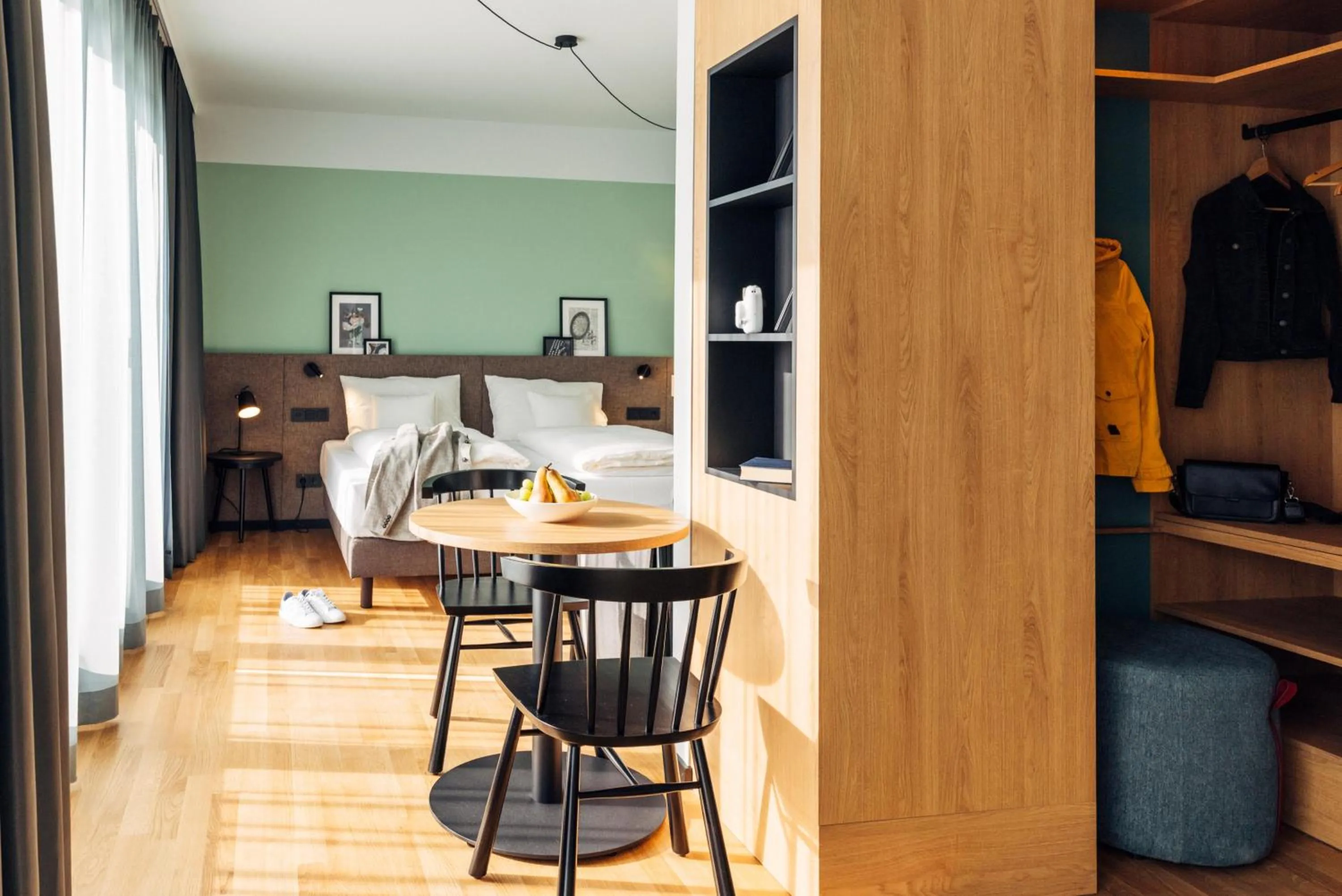 Photo of the whole room in harry's home Villach hotel & apartments