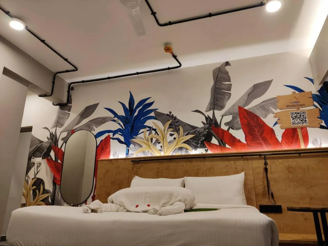 Bed in Indie Stays Goa