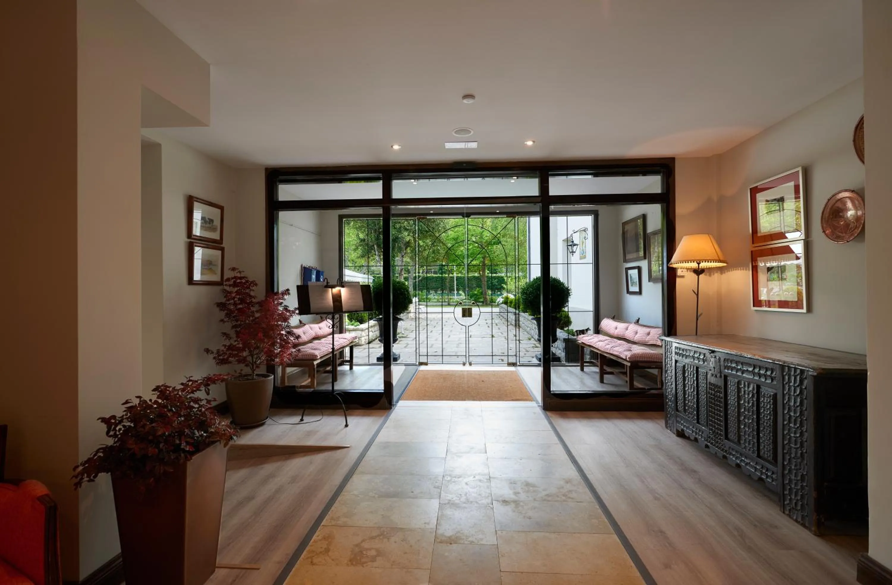 Lobby or reception in Hotel Mirador de La Franca