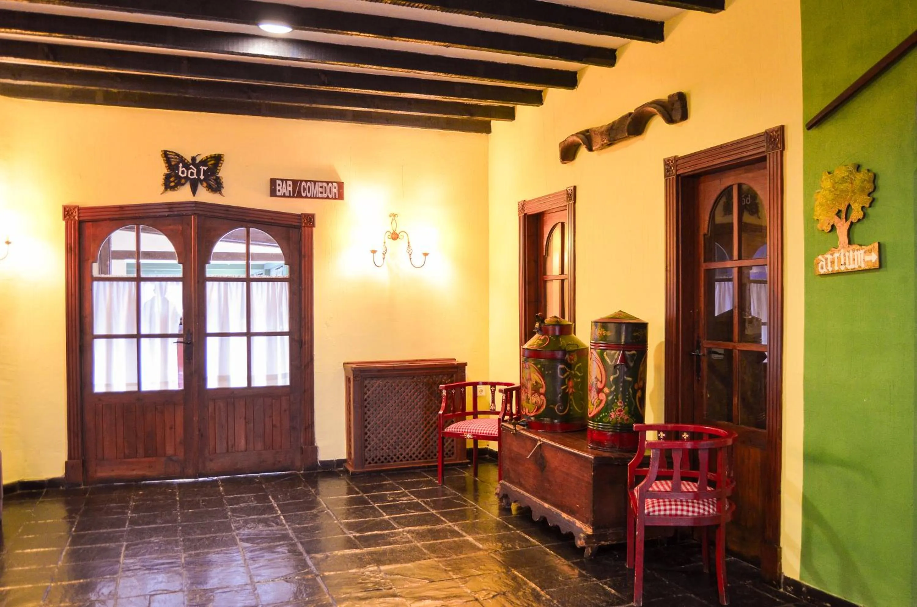 Decorative detail in Hotel GHM Monachil