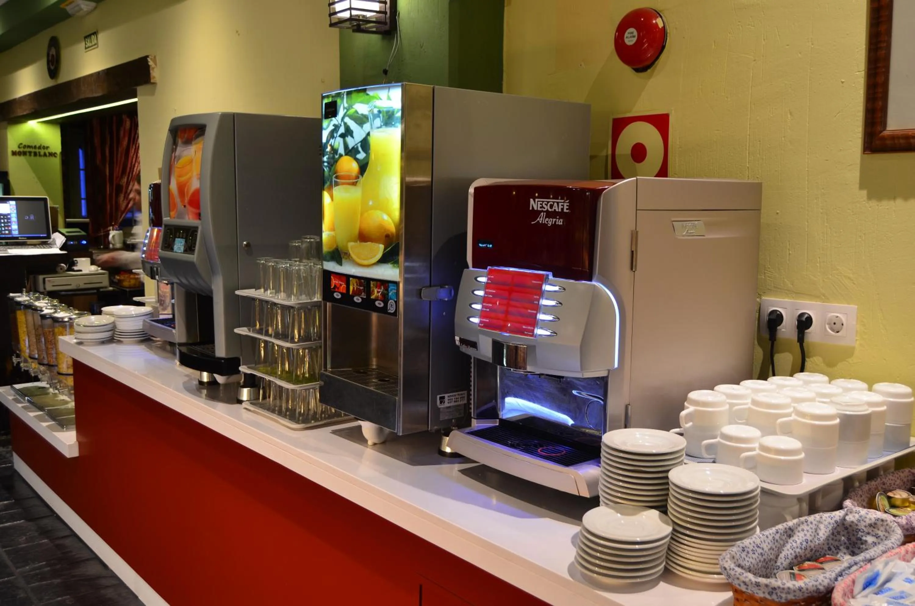 Restaurant/places to eat in Hotel GHM Monachil