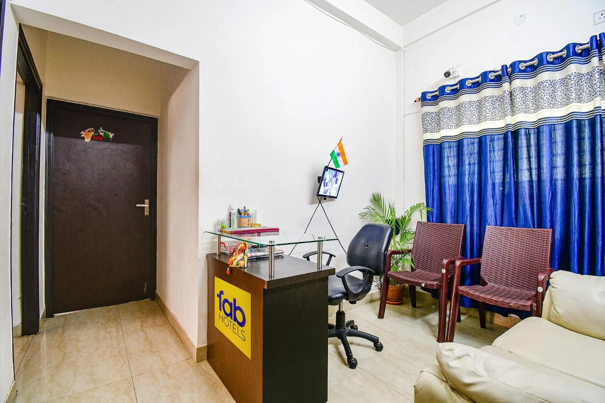 Lobby or reception in FabHotel Moon Residency