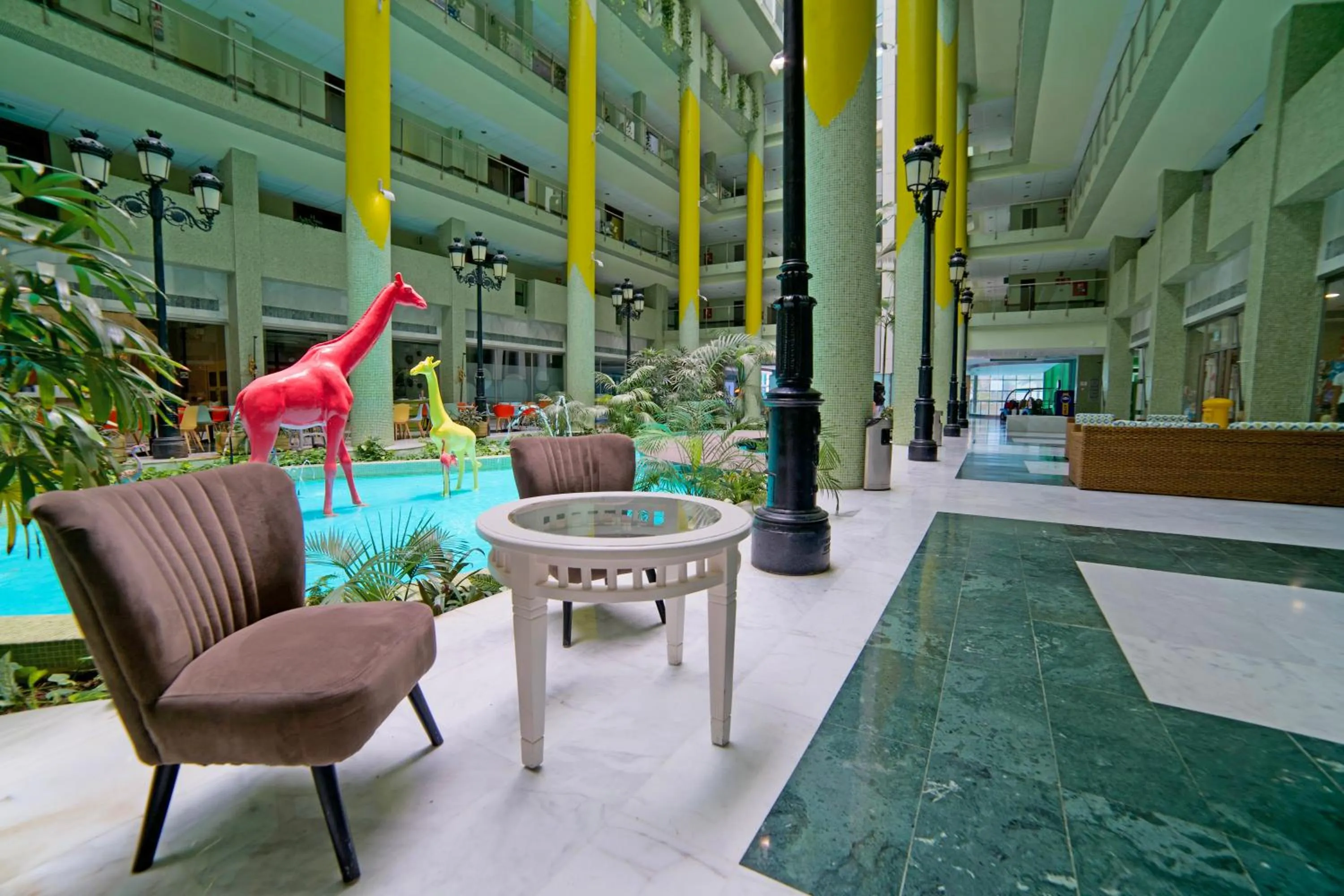 Living room in Holiday World RIWO Hotel.