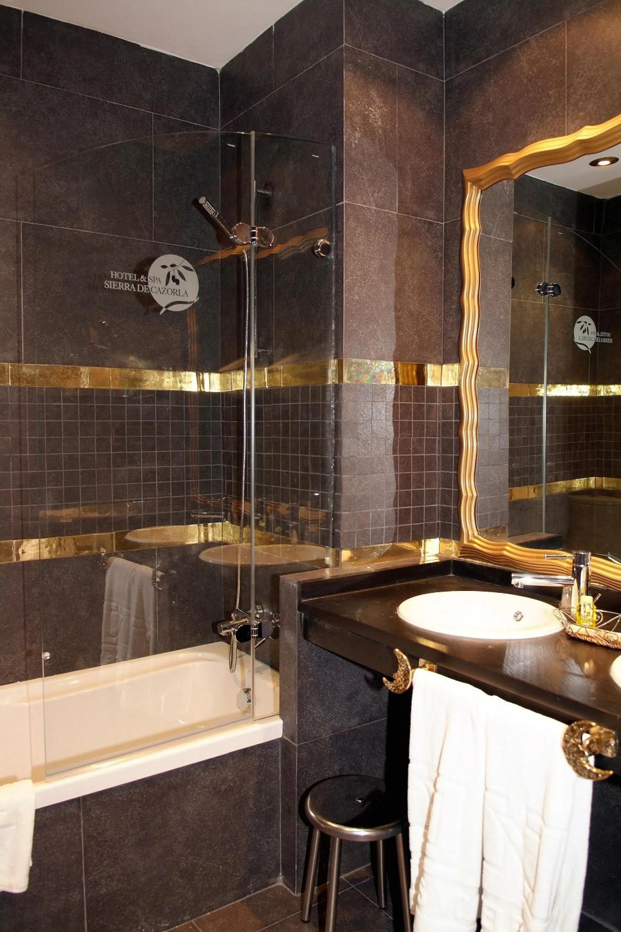 Bathroom in Hotel & Spa Sierra de Cazorla 4*