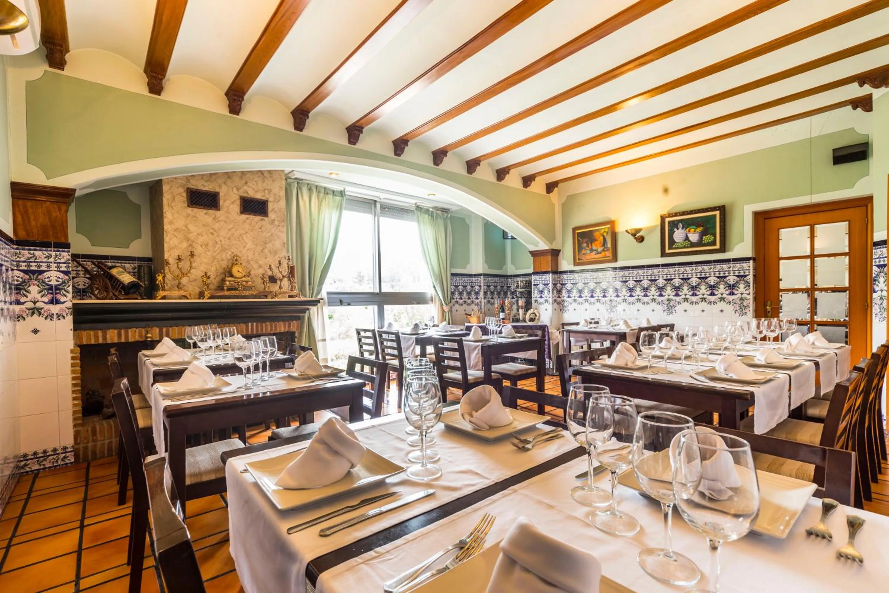 Restaurant/places to eat in Hotel Rosaleda del Mijares