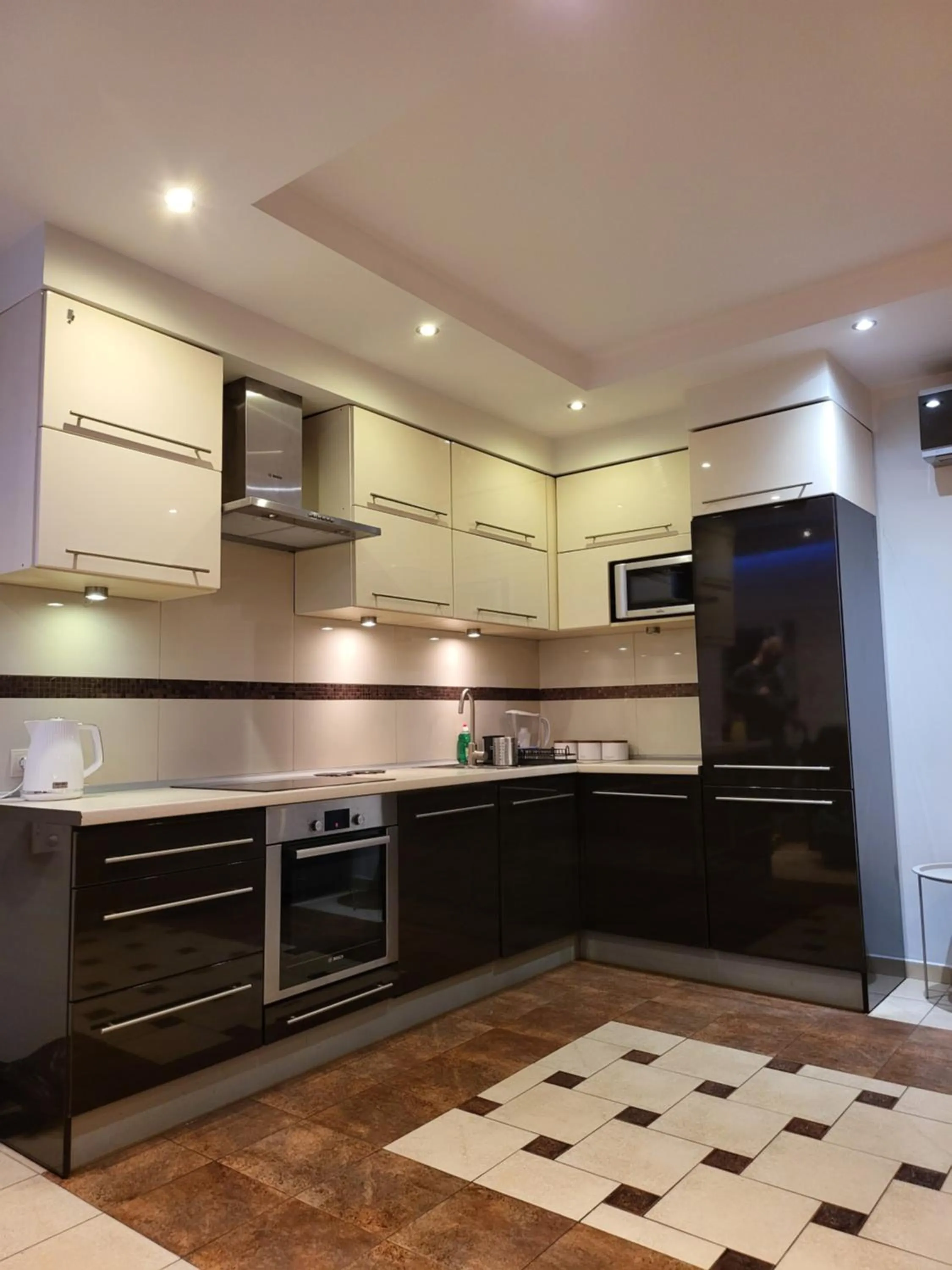 kitchen in Amber Hostel Szlak