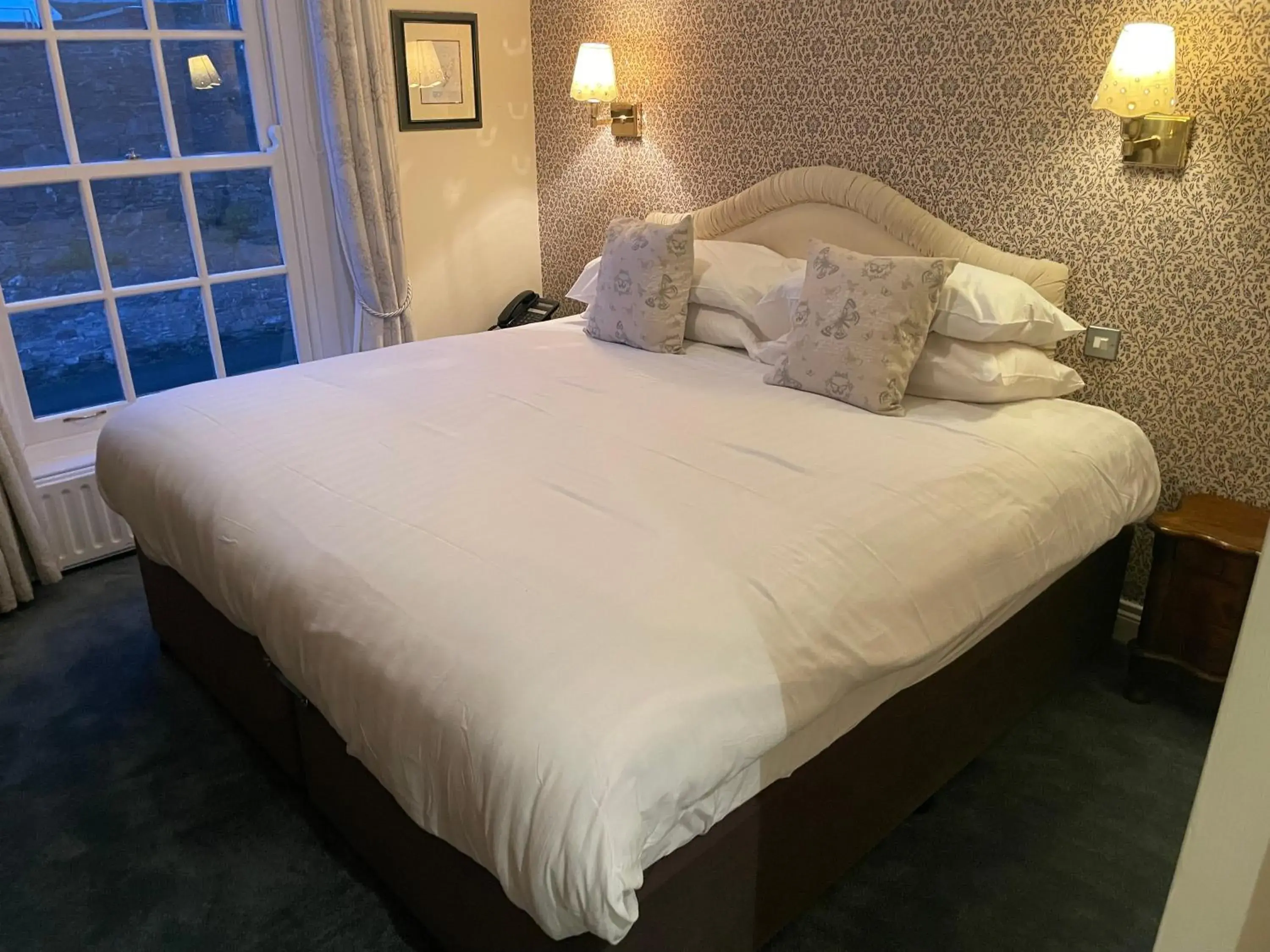 Double Room - single occupancy in The Portaferry Hotel Double Room - single occupancy in The Portaferry Hotel