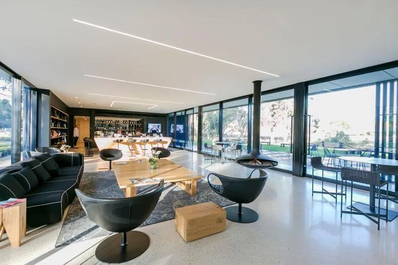 Lounge or bar in Beresford Estate