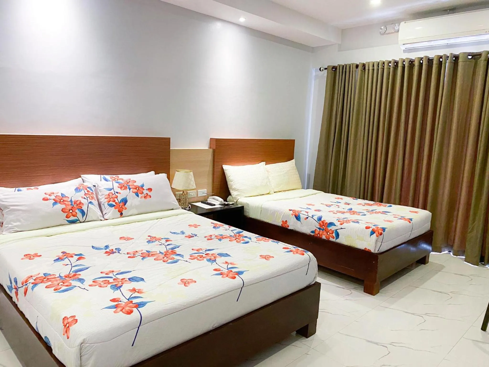 Bed in Casa De Española Hotel and Resort