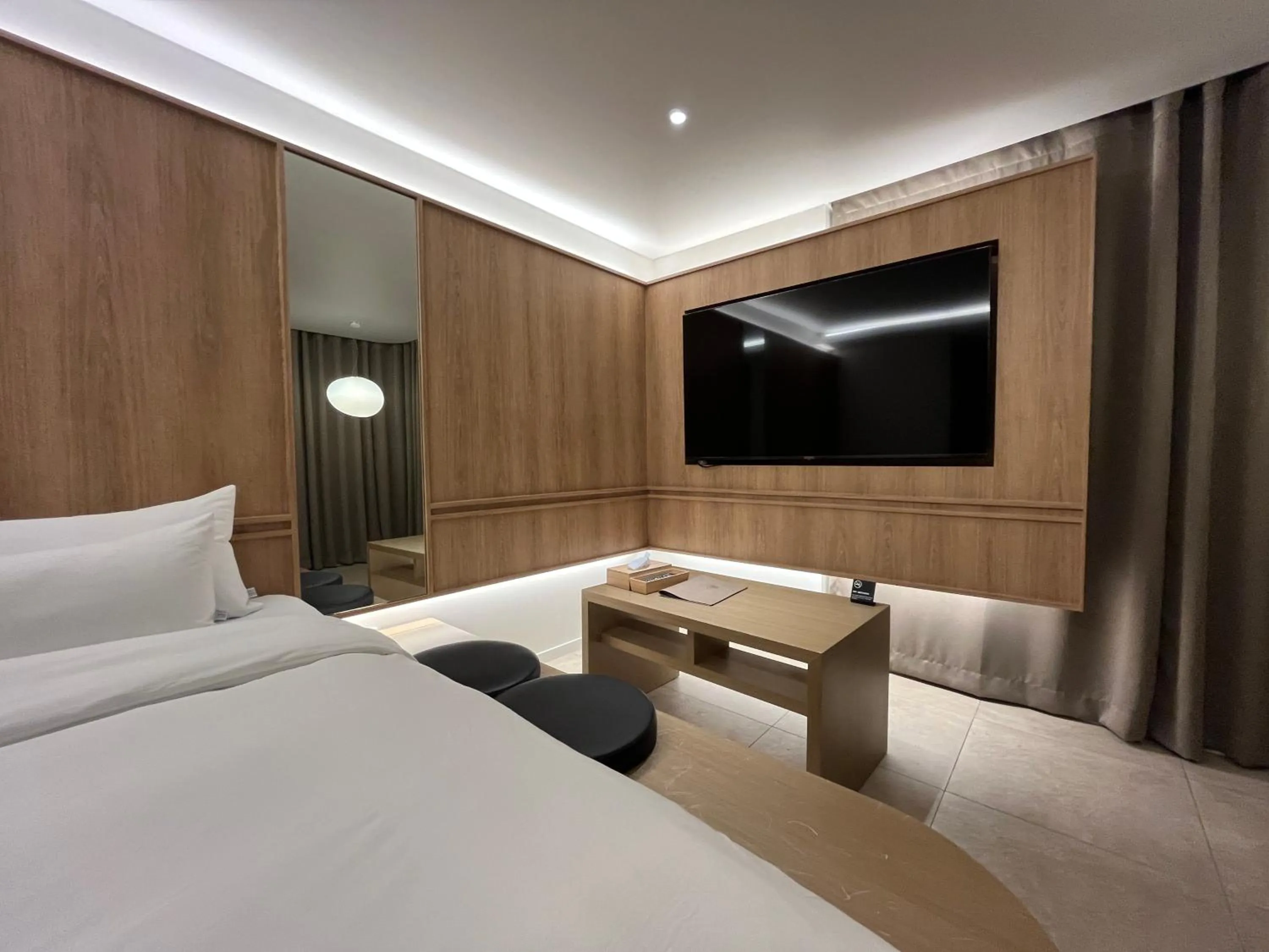 TV and multimedia, Bed in Sodo Hotel Paju