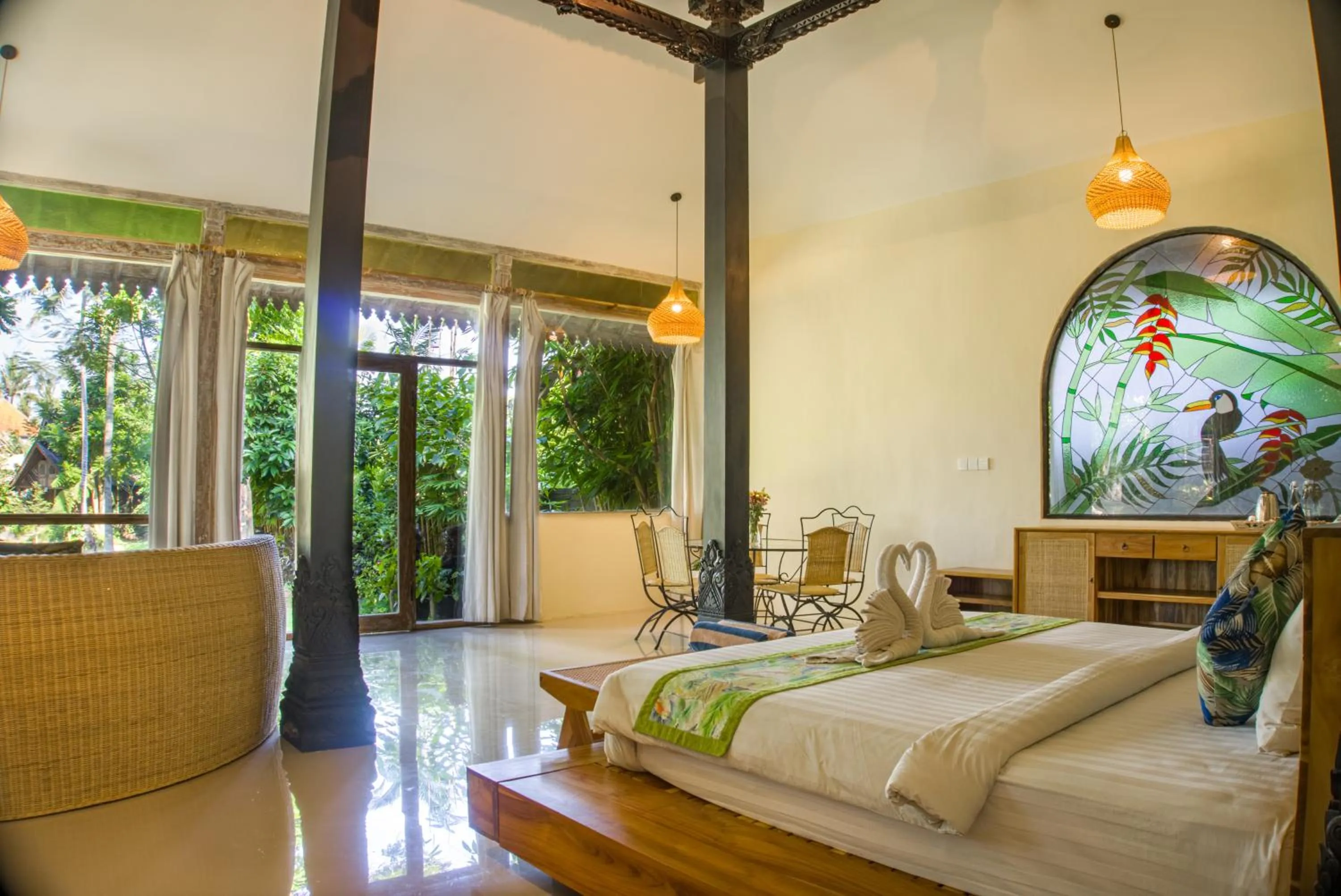 Bedroom, Bed in Green Tree House Villa Ubud