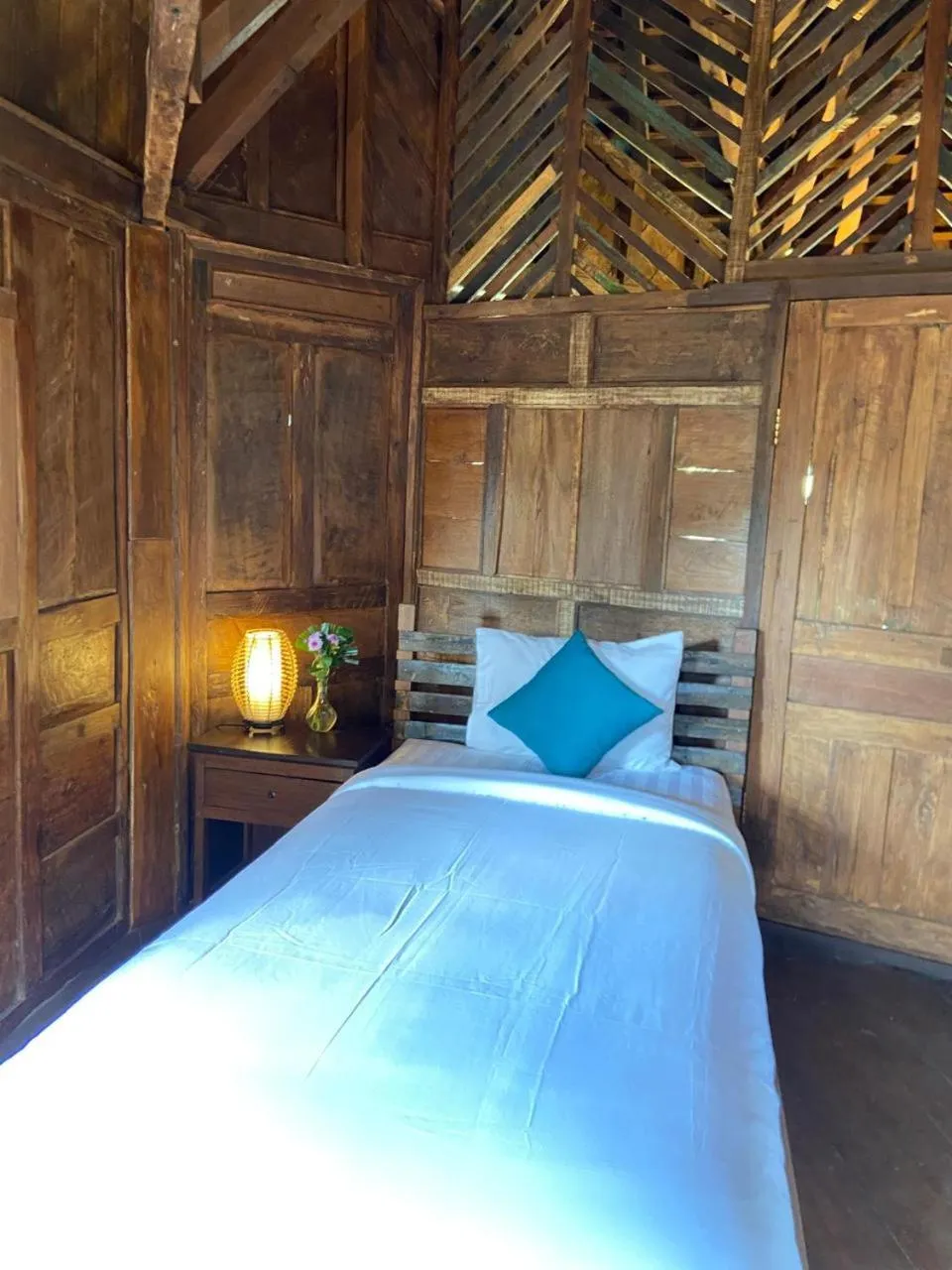 Bedroom, Bed in Green Tree House Villa Ubud