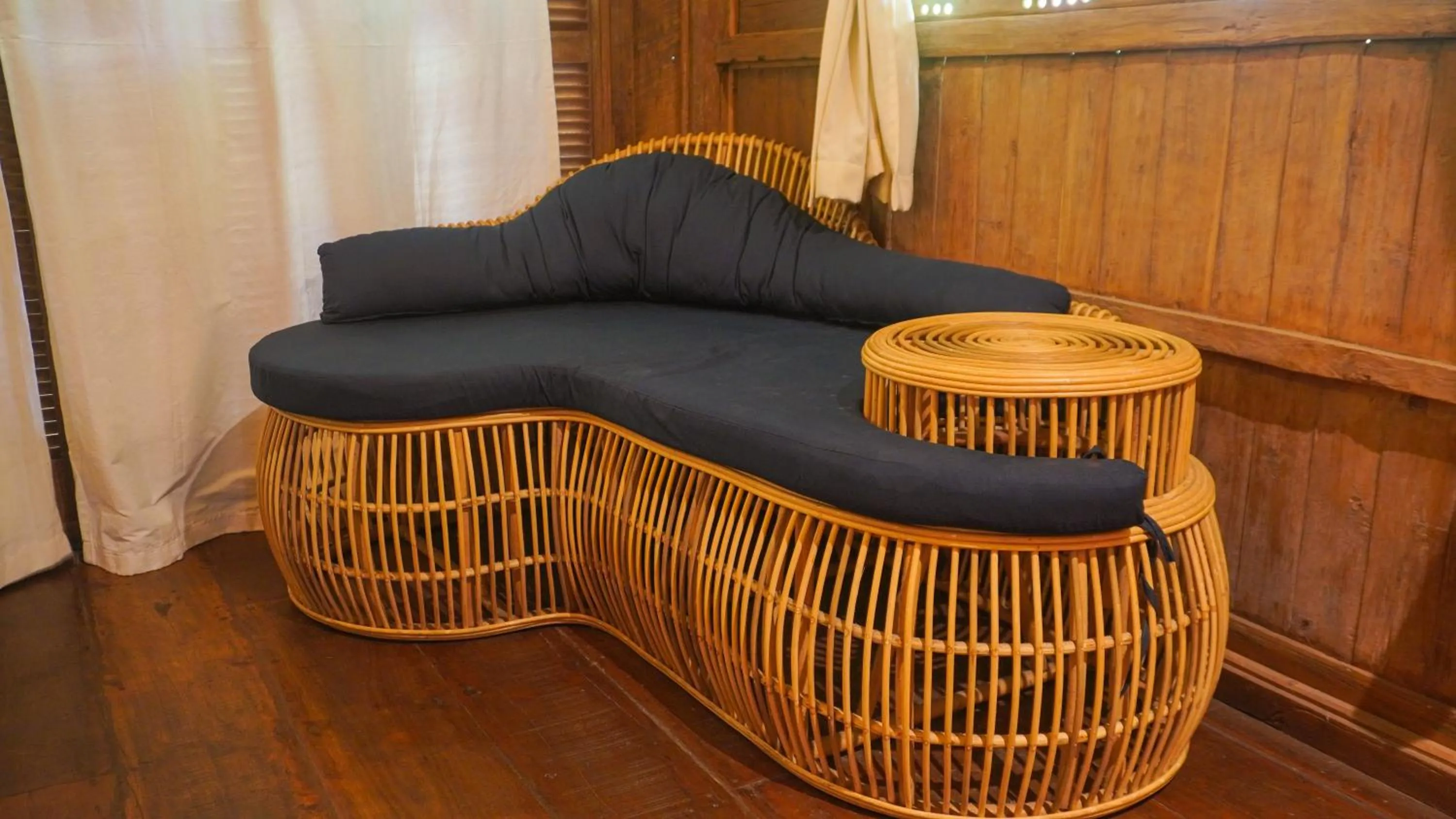 Seating area in Green Tree House Villa Ubud