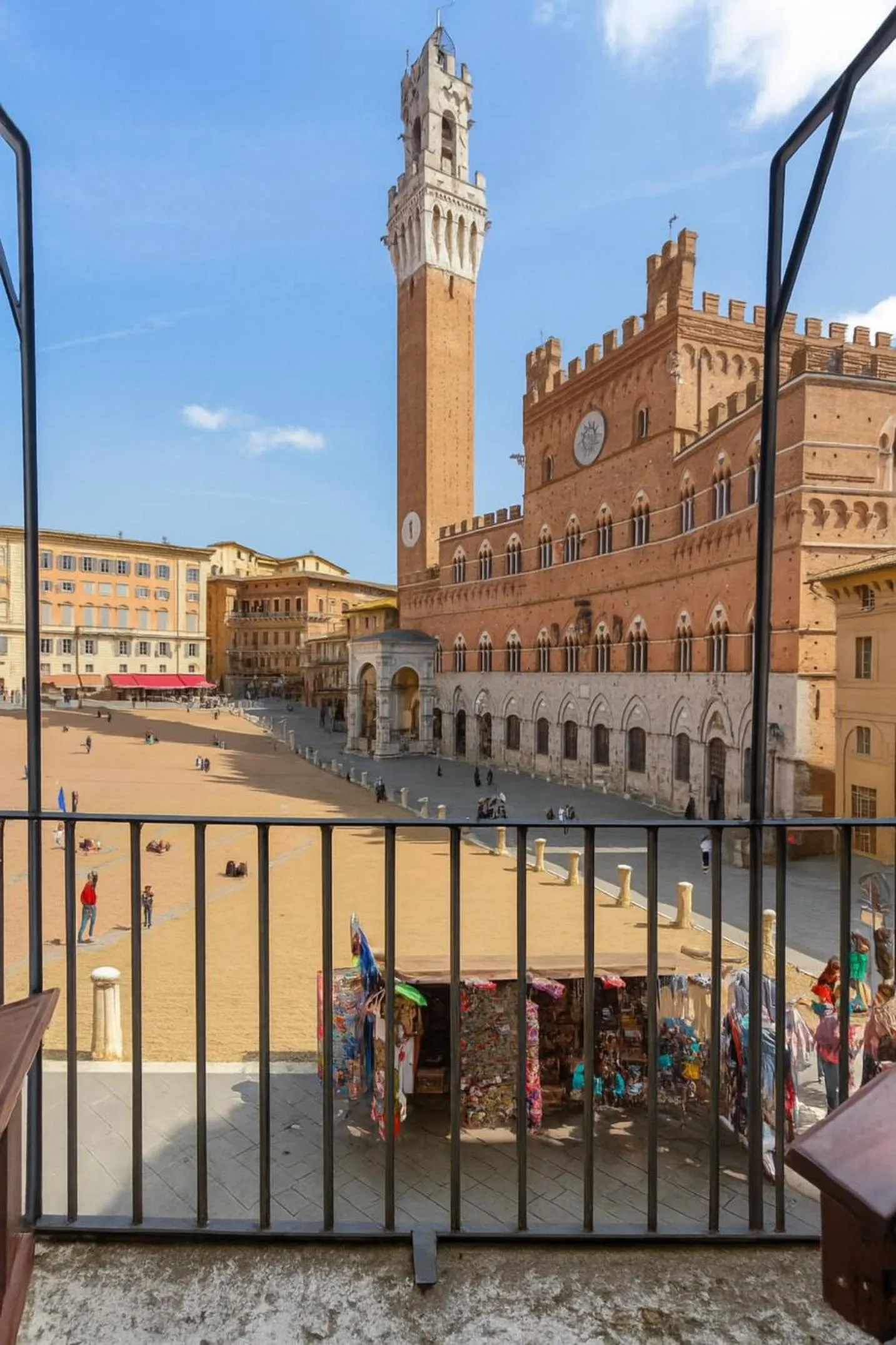 The Balcony Suite - Piazza del Campo
