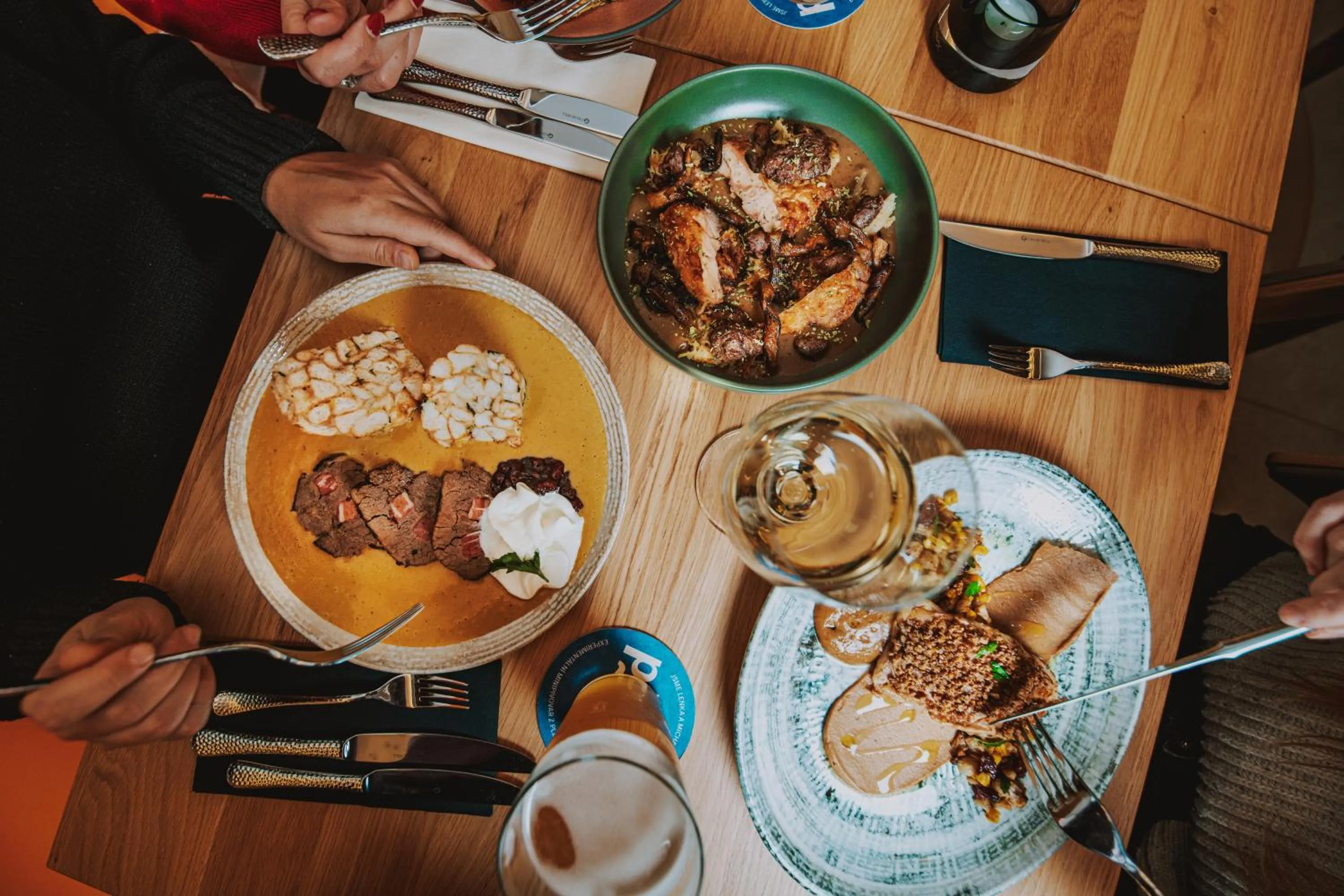 Restaurant/places to eat in Resort Český les