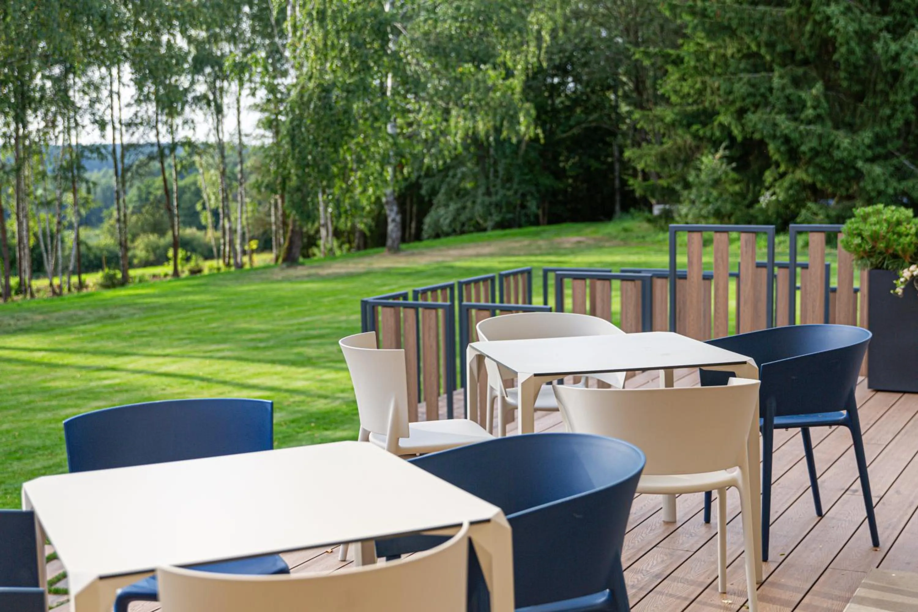 Restaurant/places to eat in Resort Český les