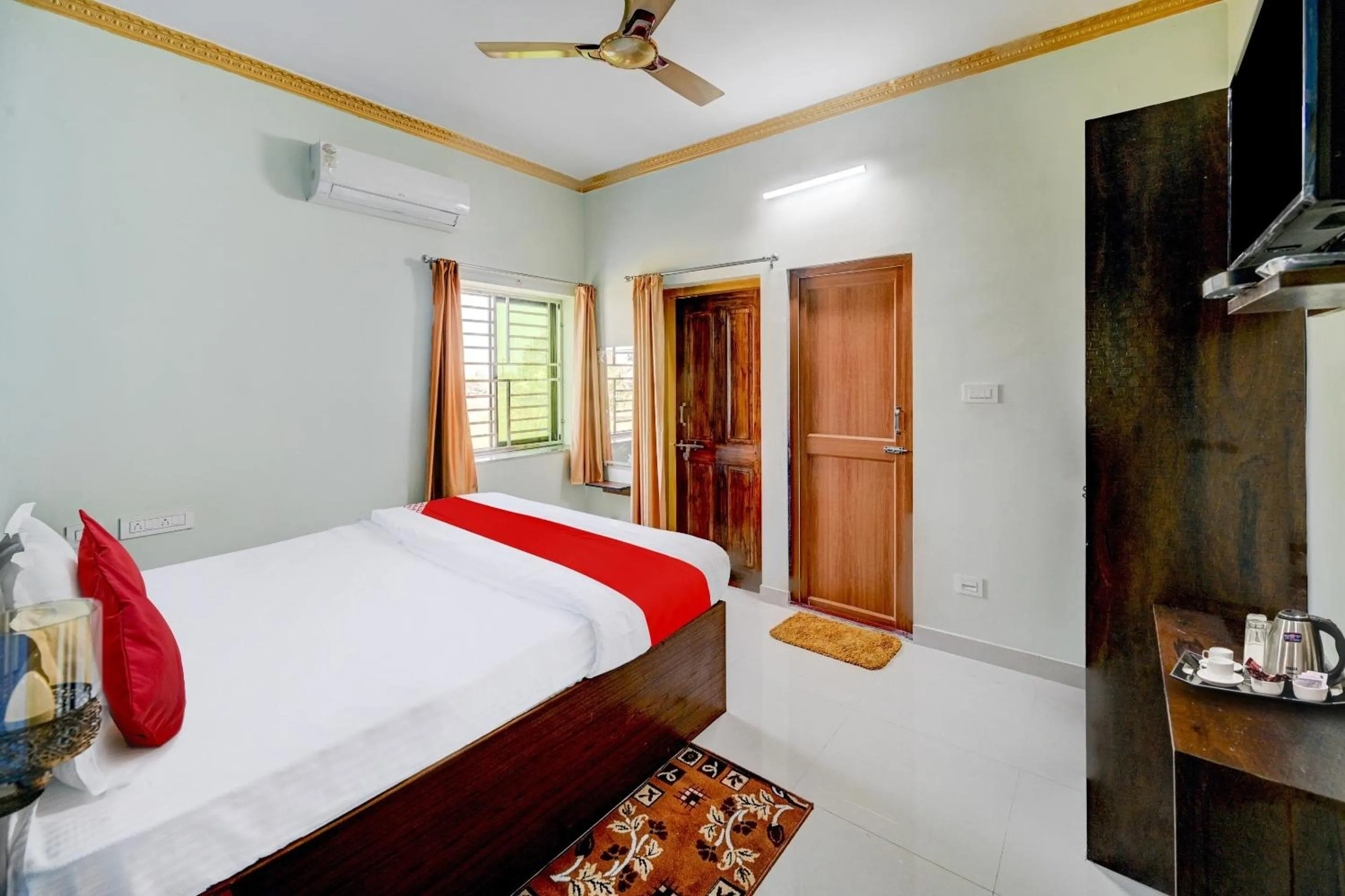 Bedroom in Hotel O GD STAY INN 1