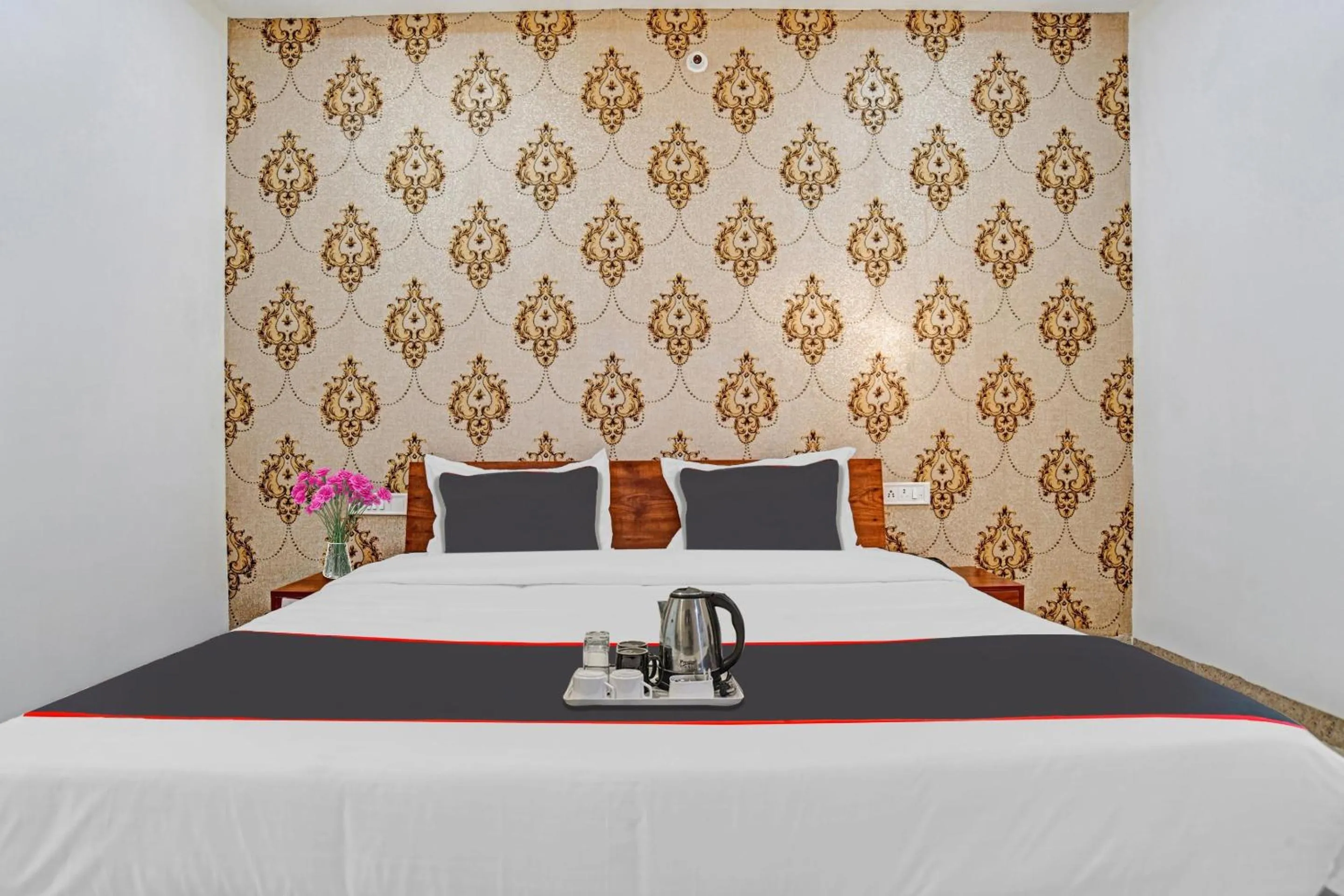 Facade/entrance in Hotel O Shivaay