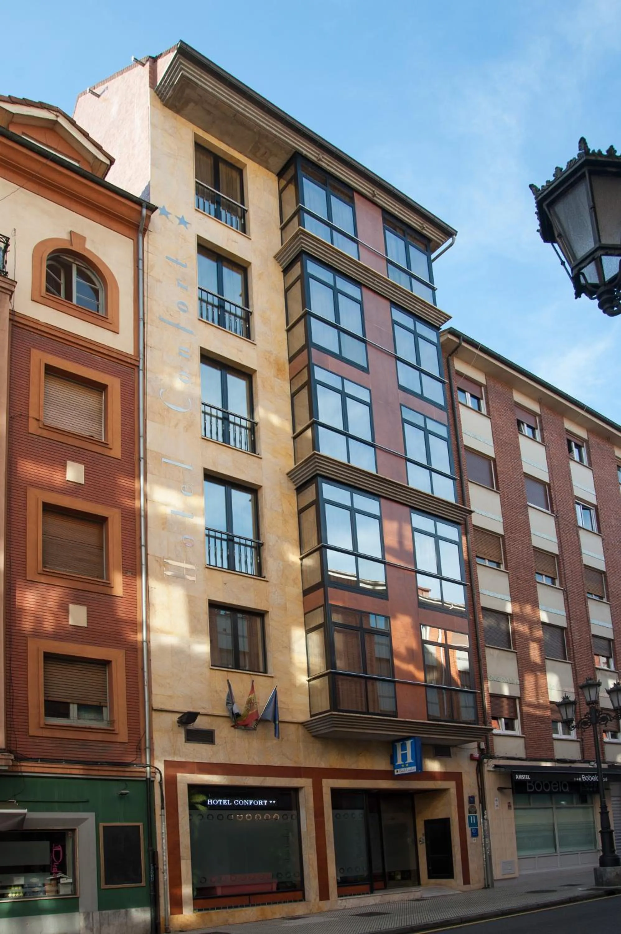 Facade/entrance in Hotel Alda Centro Oviedo