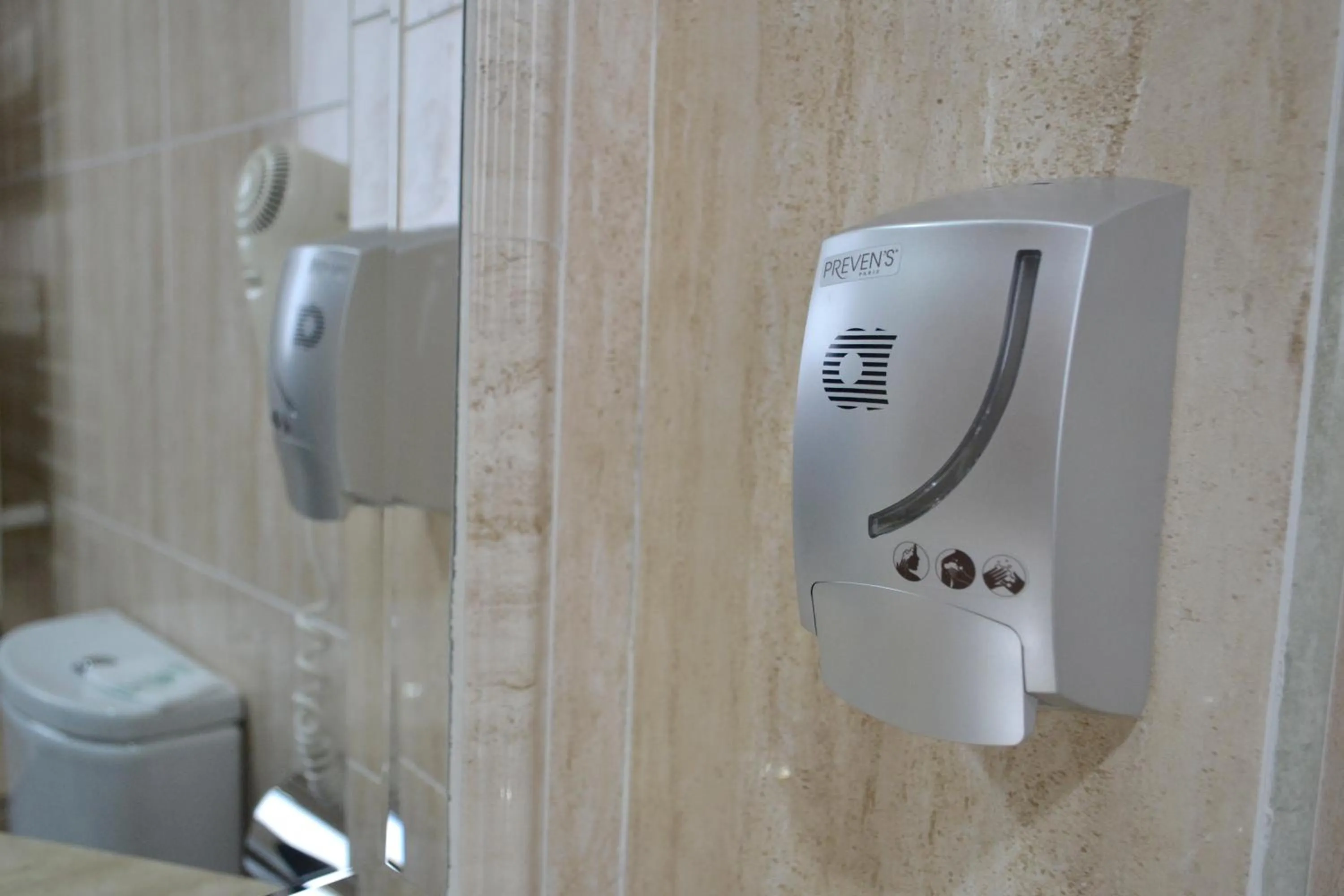 Bathroom in Hotel Alda Centro Oviedo