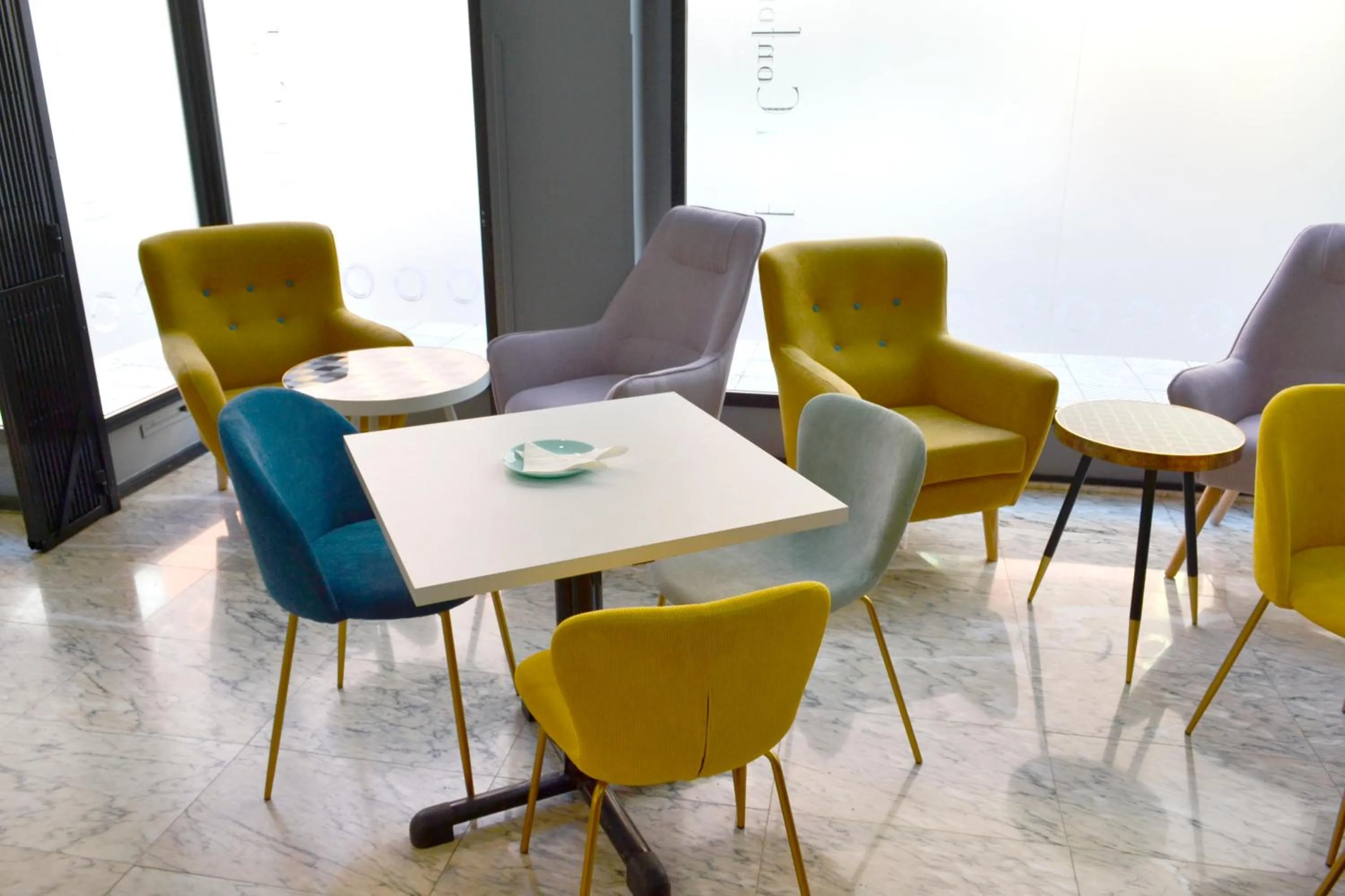 Lounge or bar in Hotel Alda Centro Oviedo