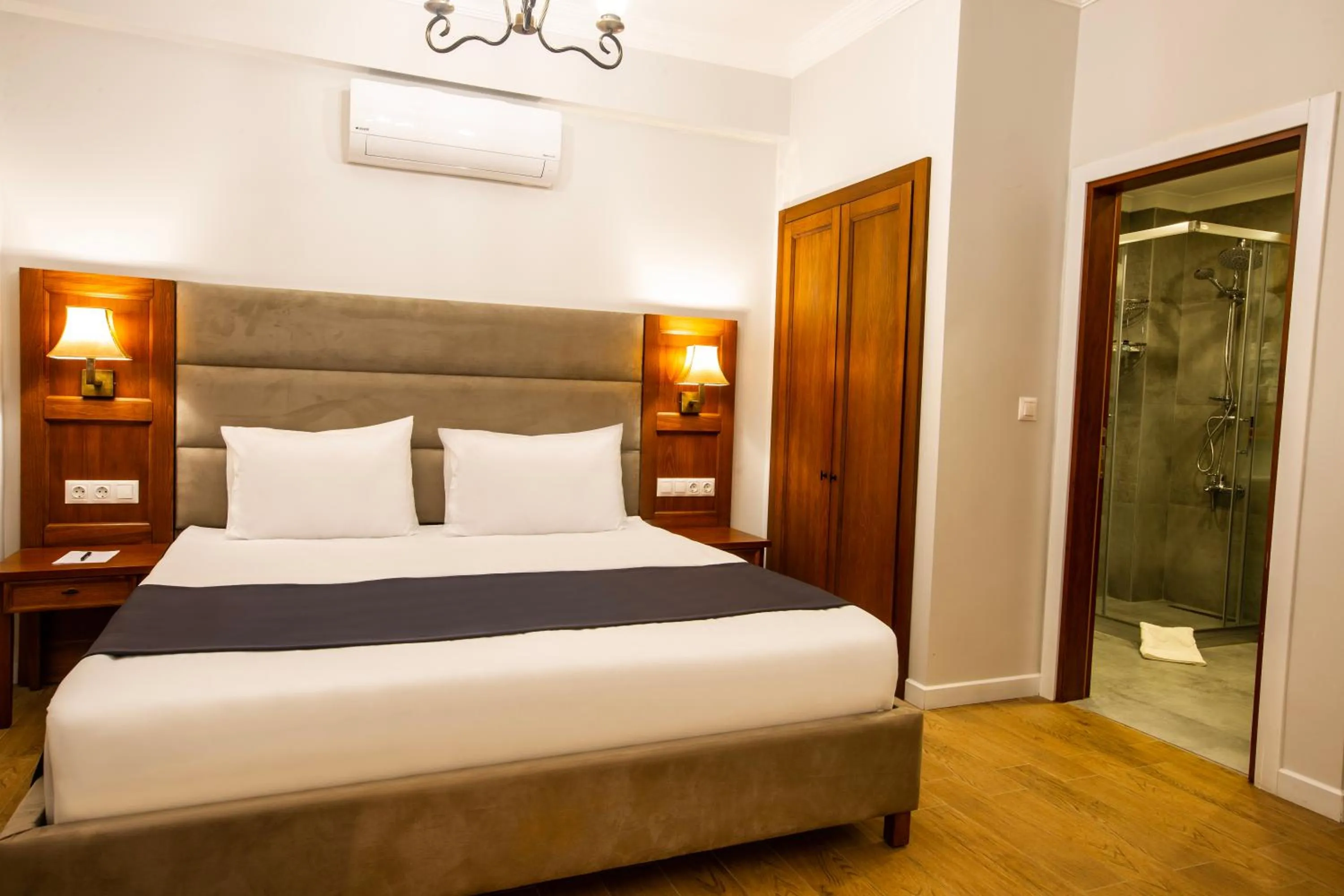 Bedroom in Zanike hotel