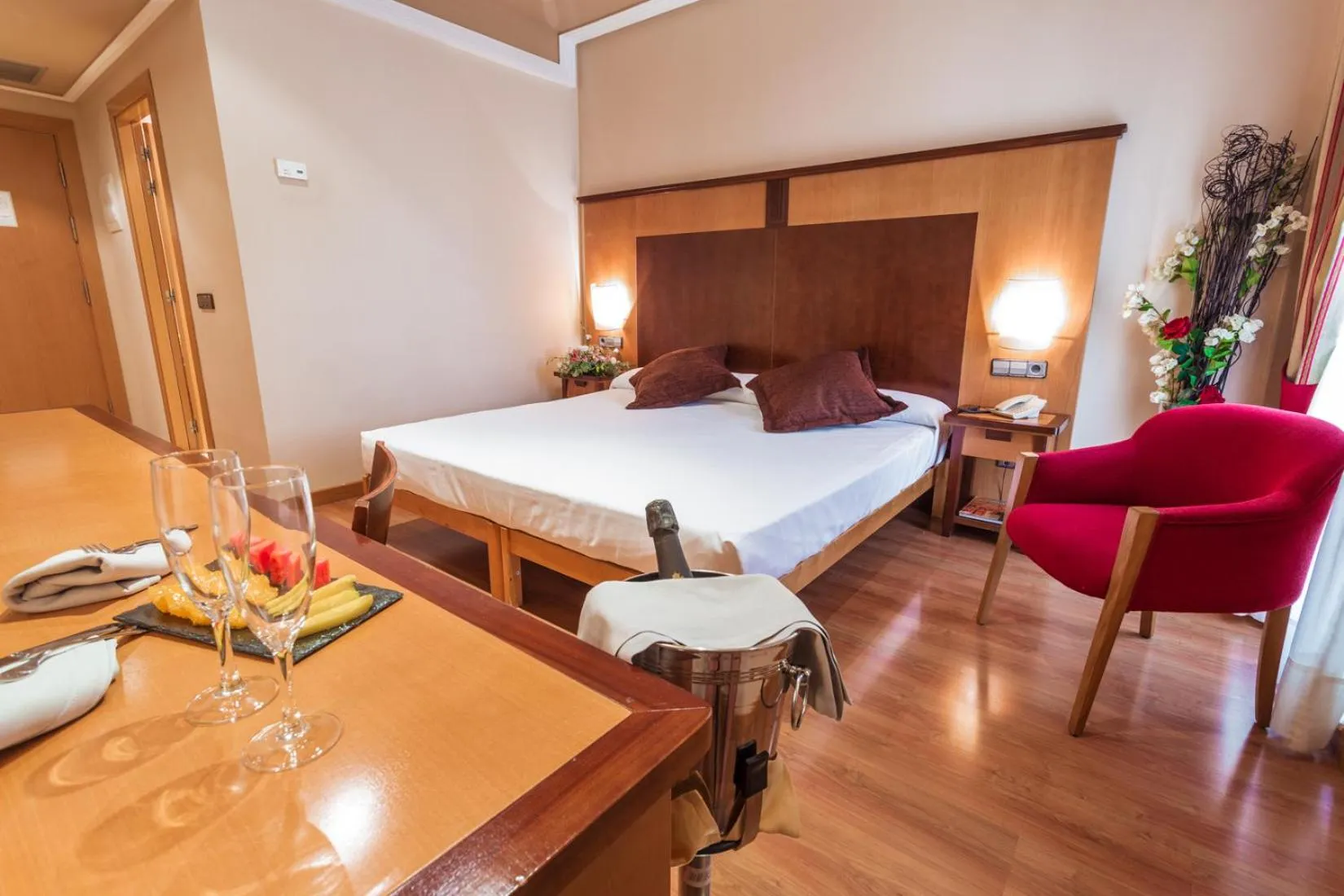 Bedroom, Bed in Hotel Bardo Recoletos Coco