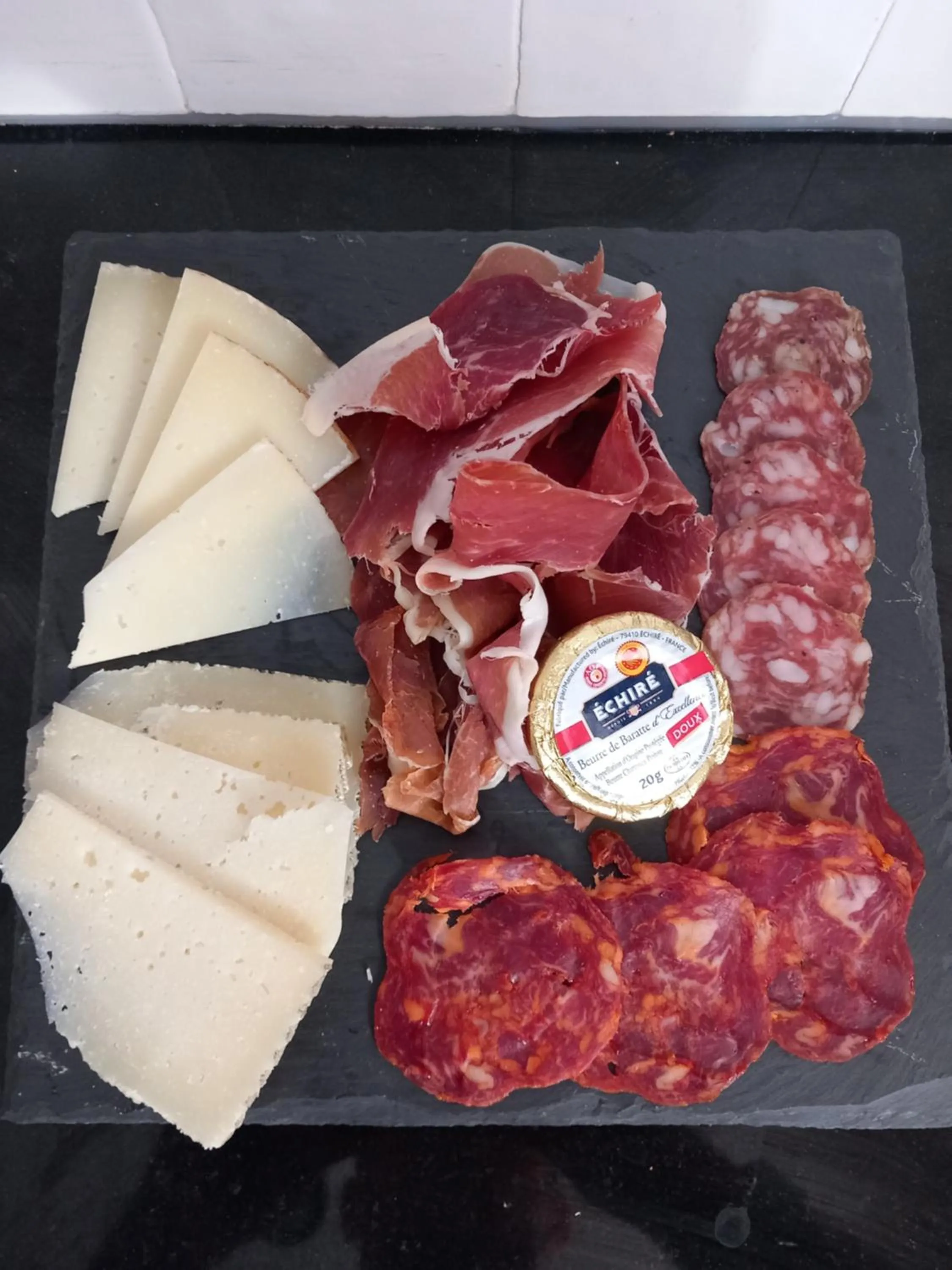 Food in Intense Boutik-Hôtel