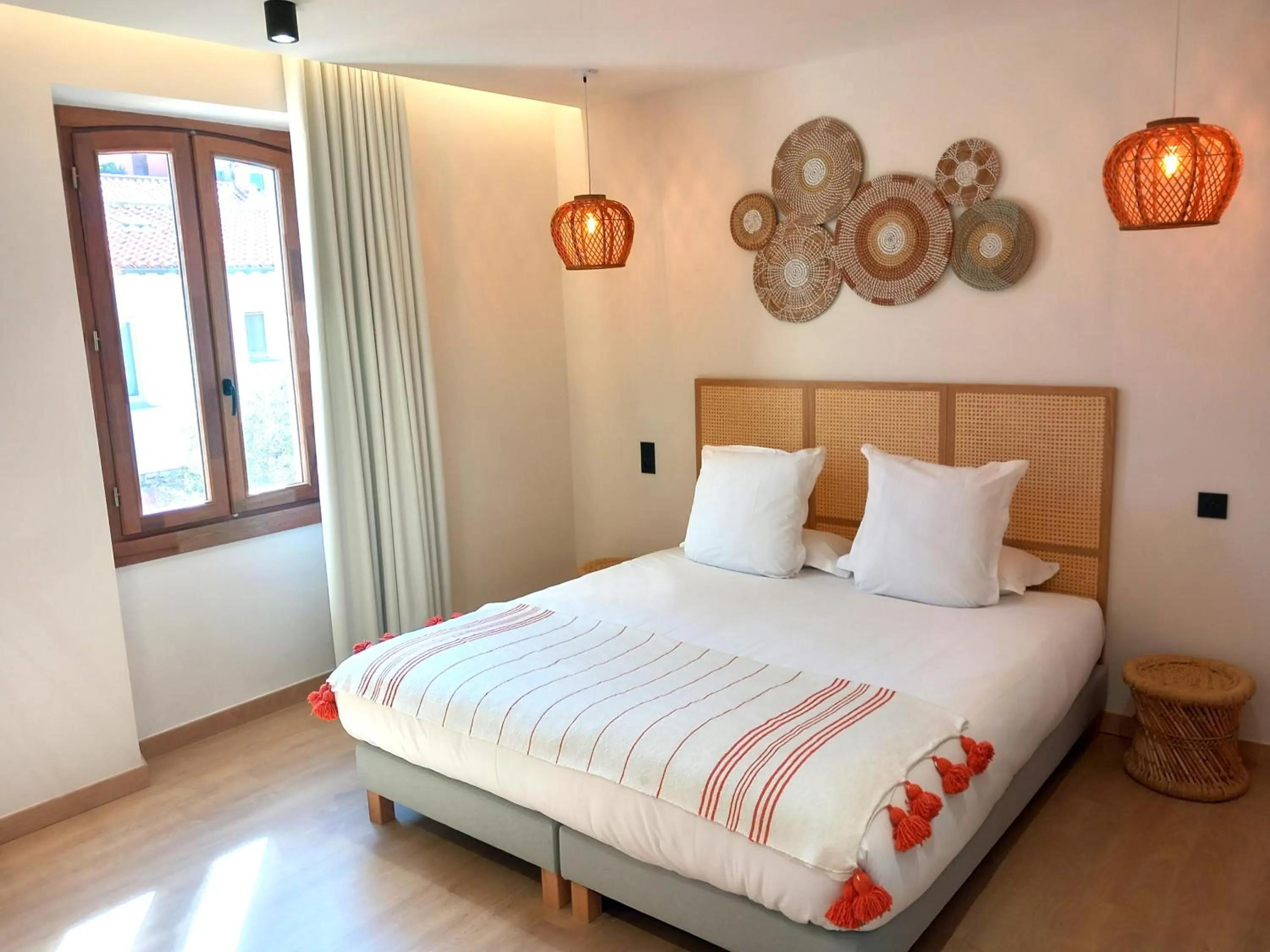 Bedroom, Bed in Intense Boutik-Hôtel