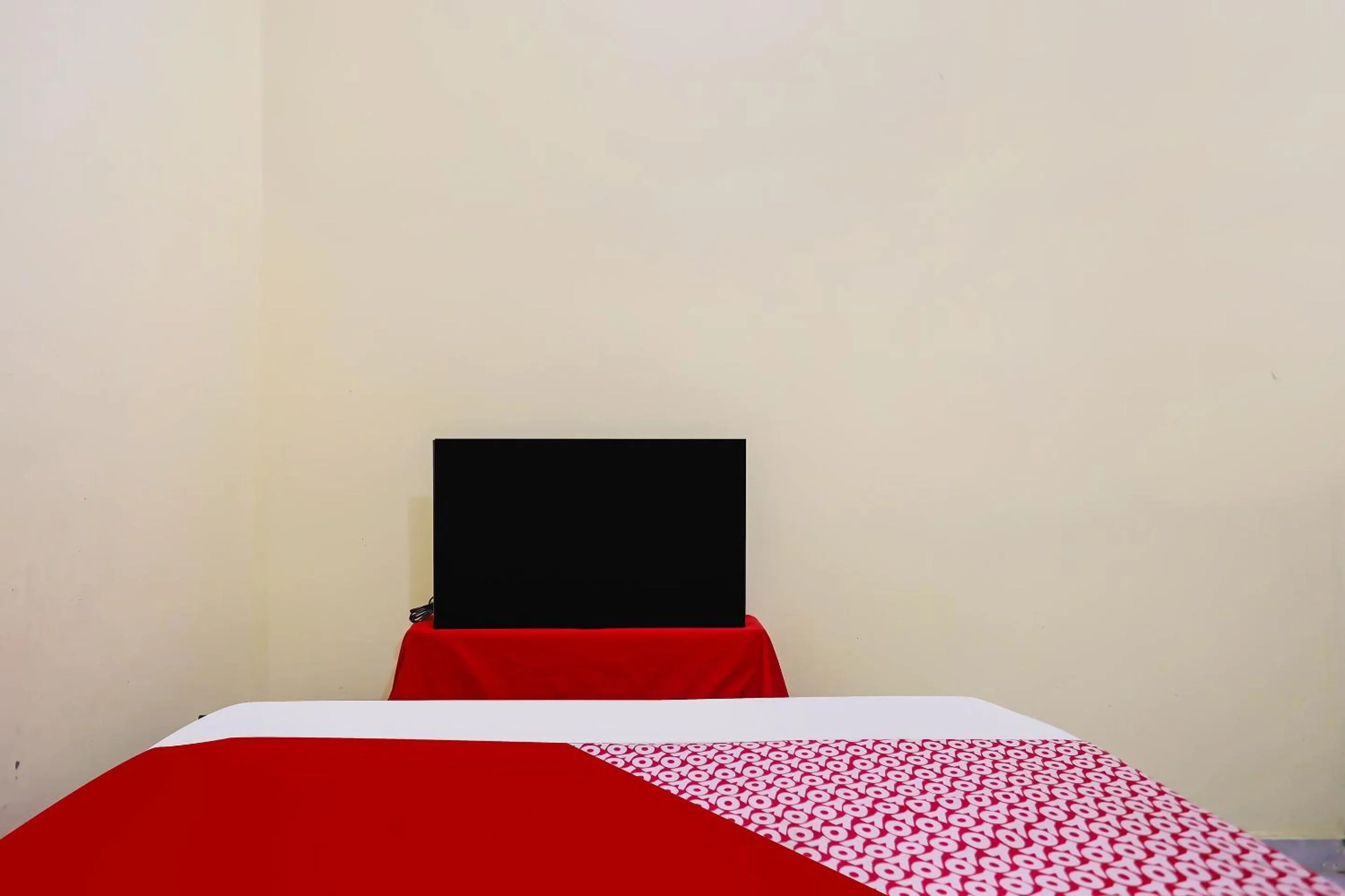 Bedroom, Bed in OYO 91974 Alfisal Syariah