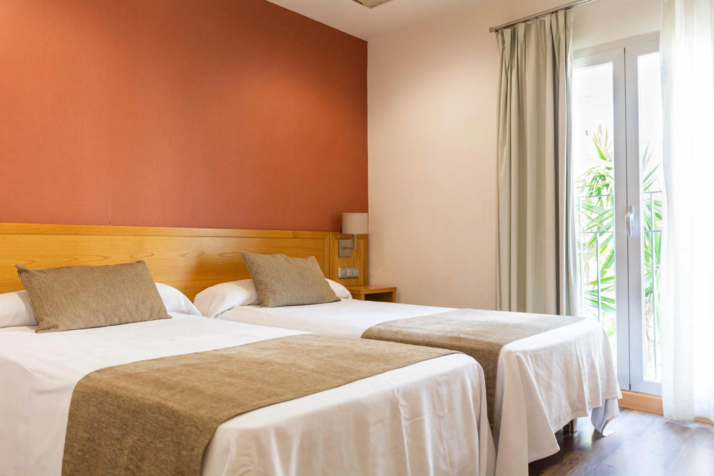 Bedroom, Bed in Hotel Bulevard