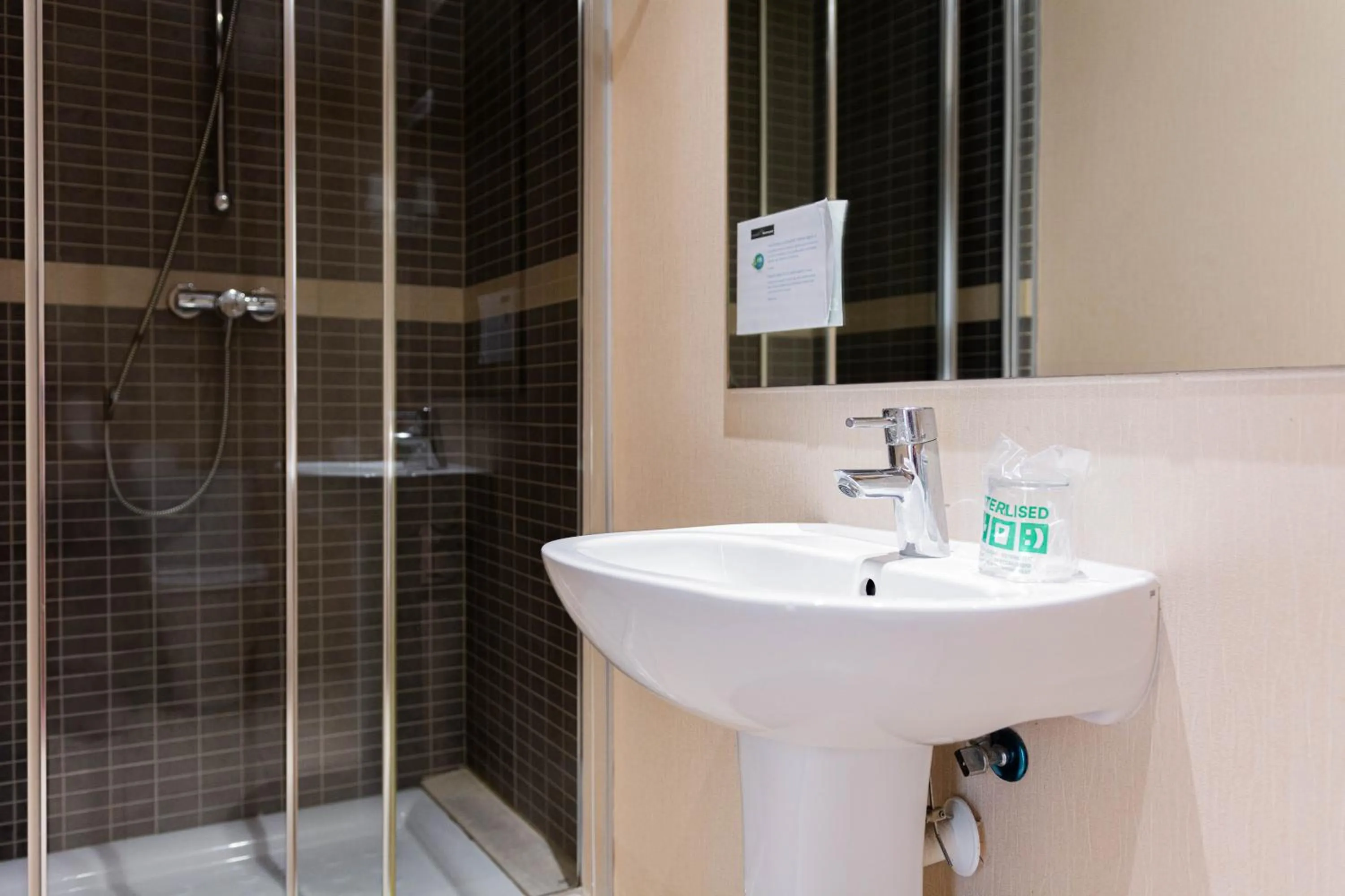 Bathroom in Hotel Bulevard