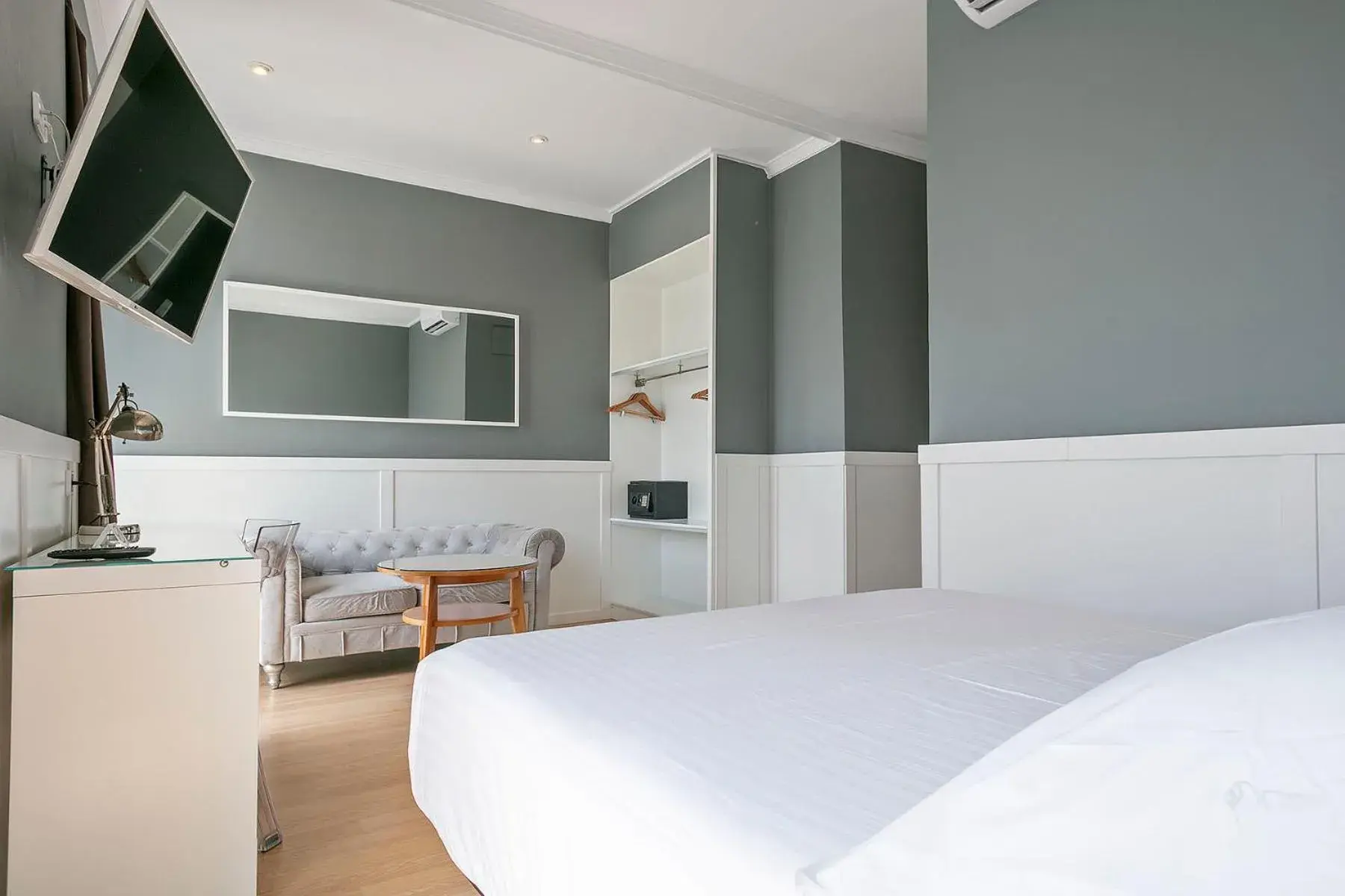 Deluxe Double or Twin Room in Venecia Plaza Centro Deluxe Double or Twin Room in Venecia Plaza Centro