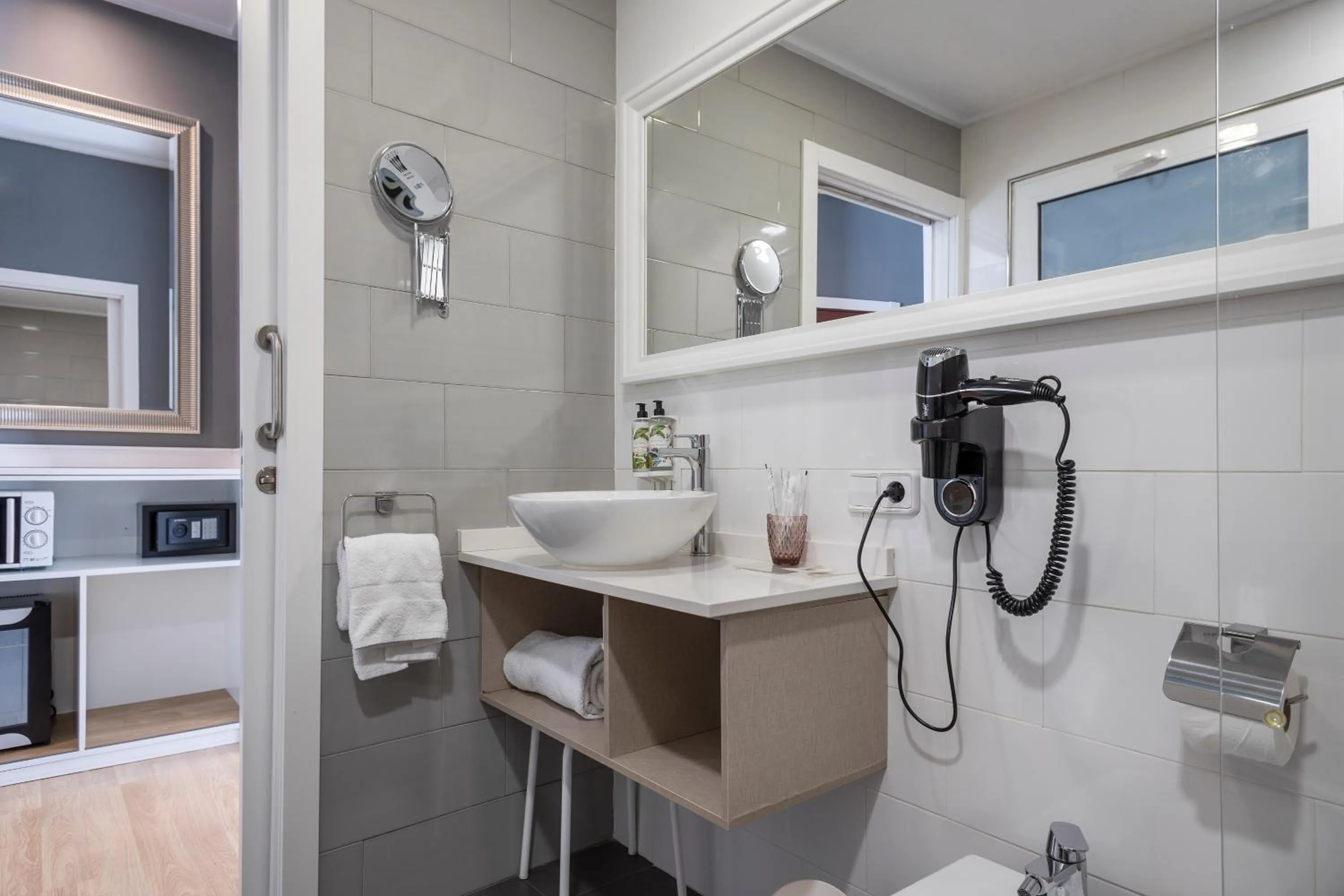 Bathroom in Venecia Plaza Centro