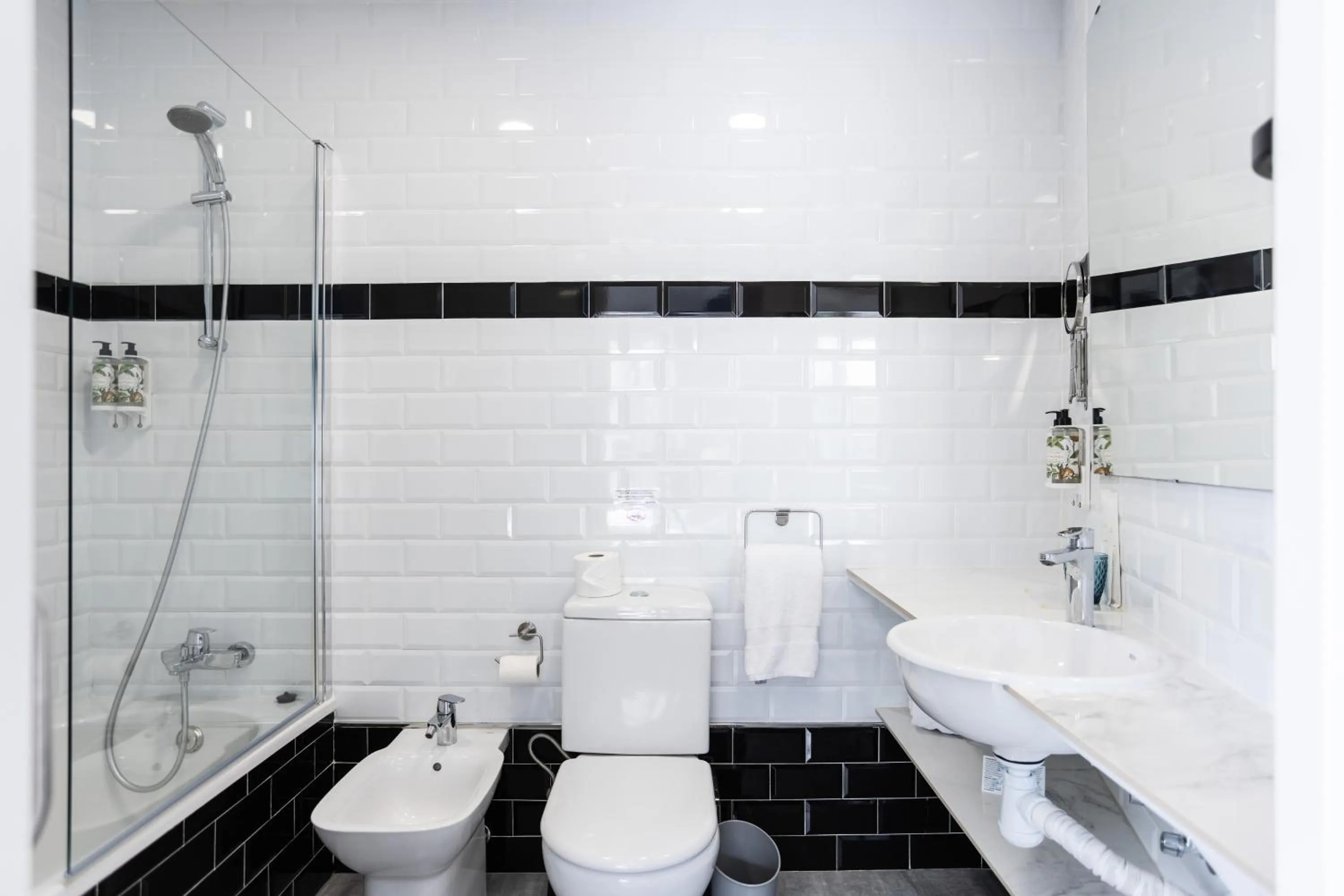 Bathroom in Venecia Plaza Centro