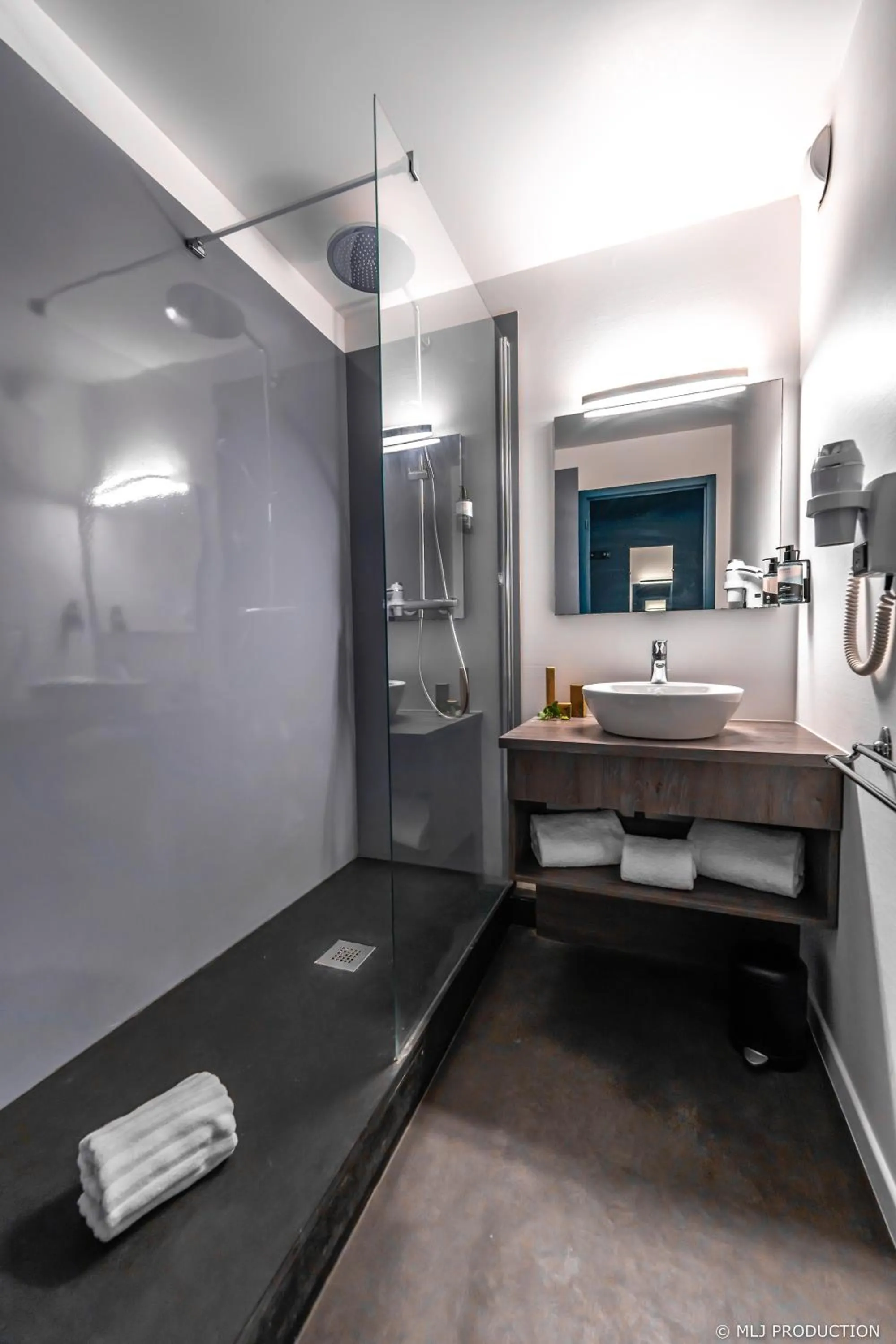 Bathroom in Les Hauts de Kerano